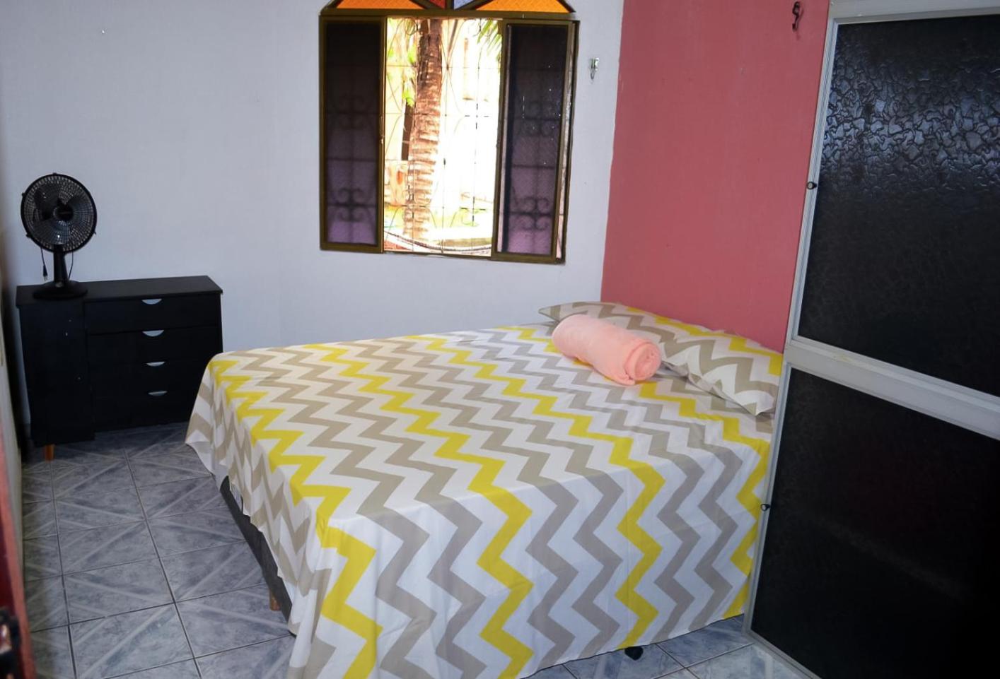 Three-Bedroom House photo 3