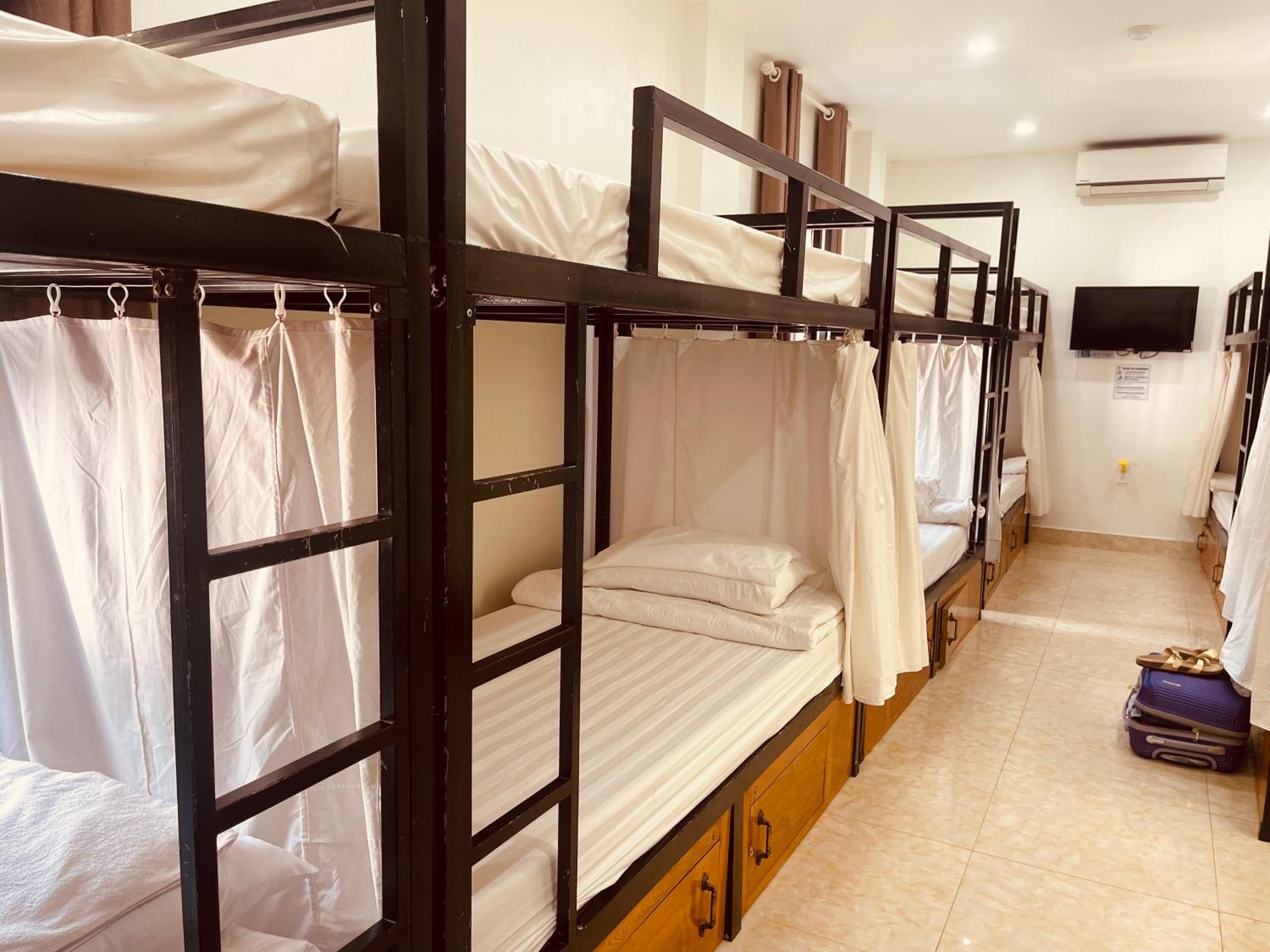 Bed in 8-Bed Dormitory Room