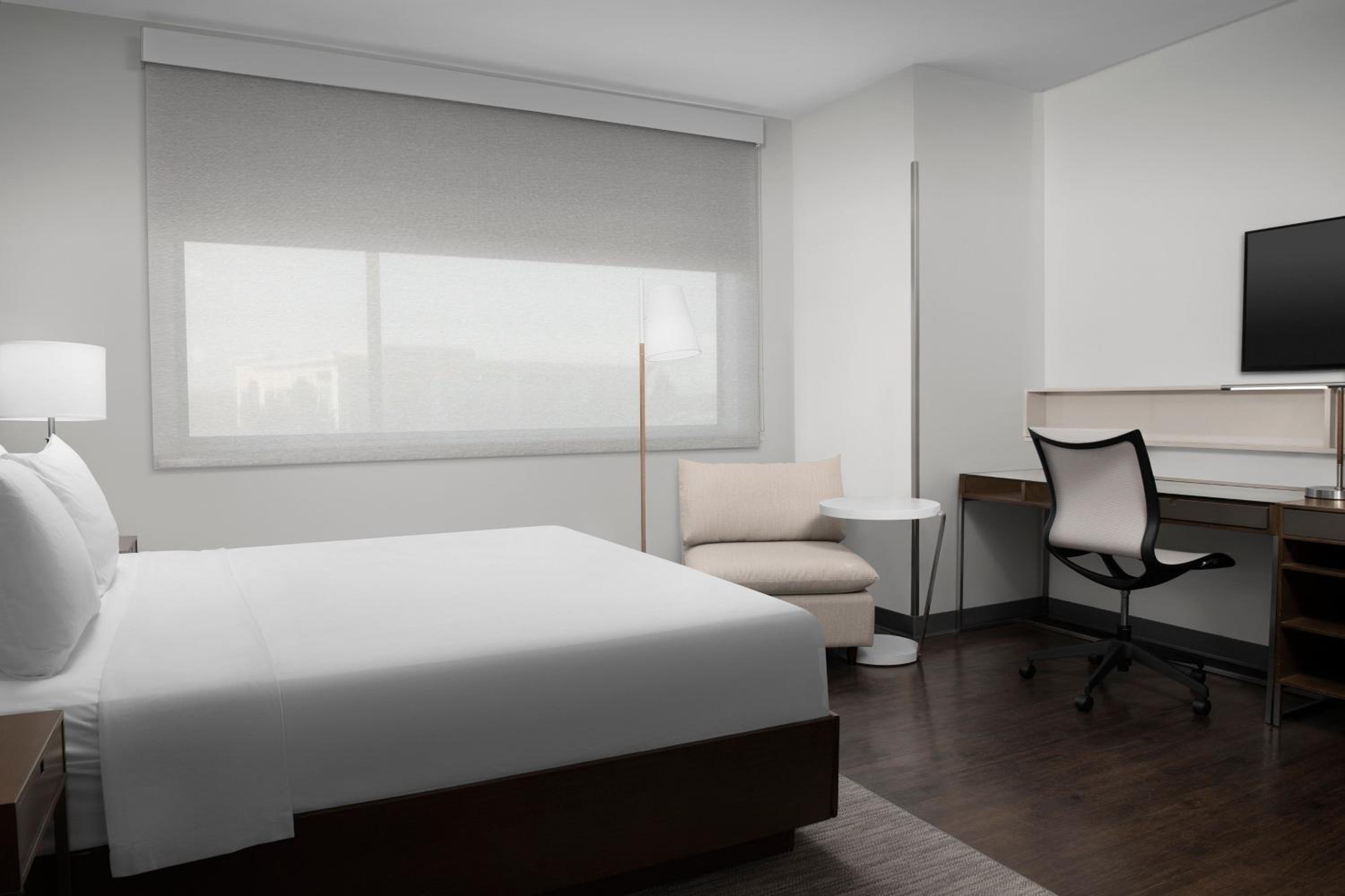 King Suite - Photo 1