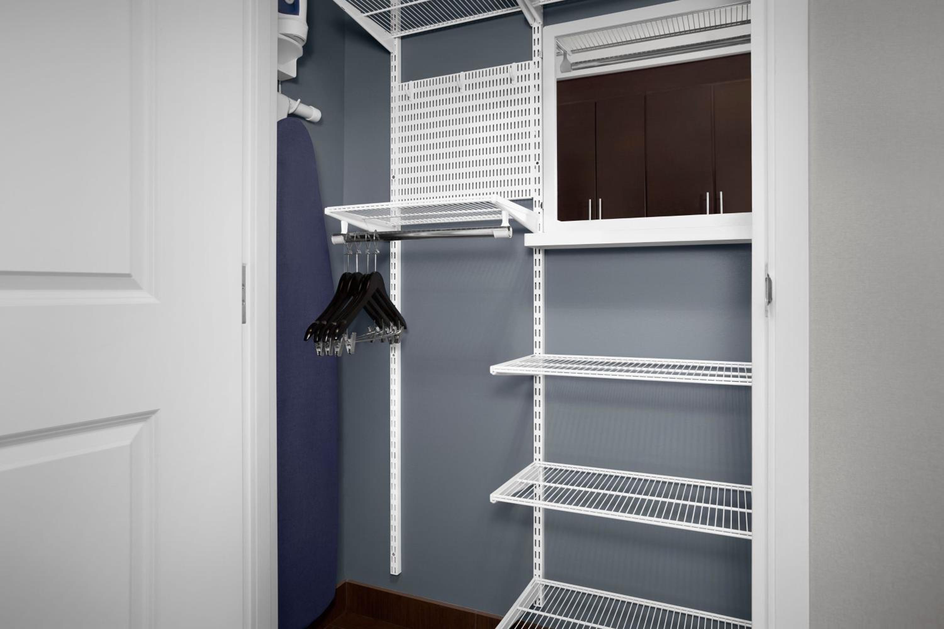 Studio King Room - Photo 6