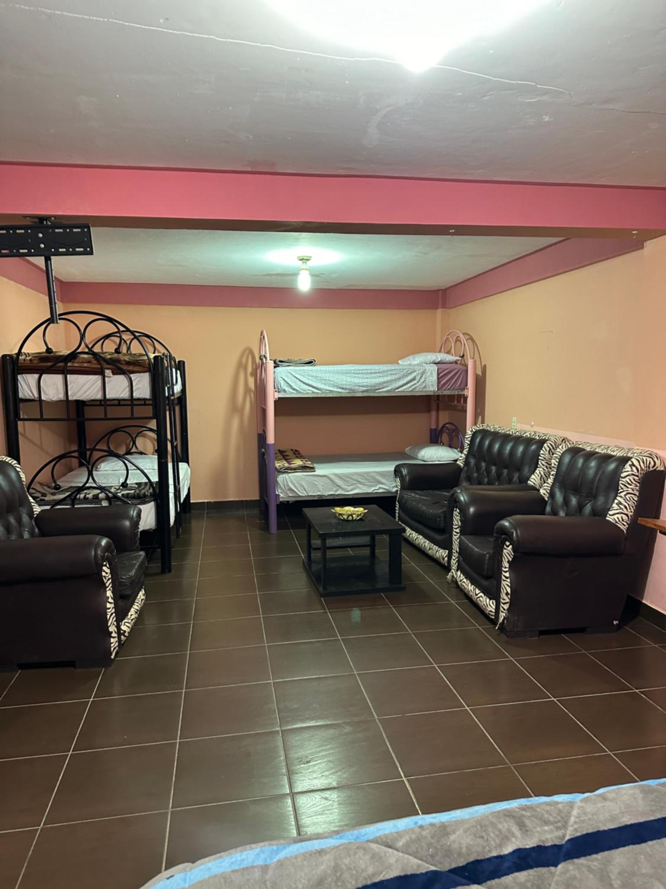 Mixed Dormitory Room photo 3