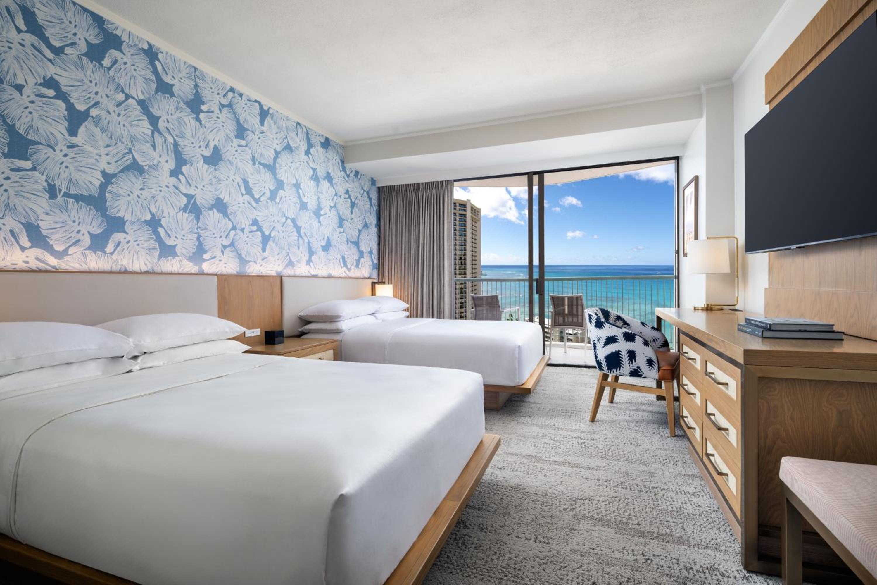 Newly Renovated Tower High Floor (Premier) Ocean Double