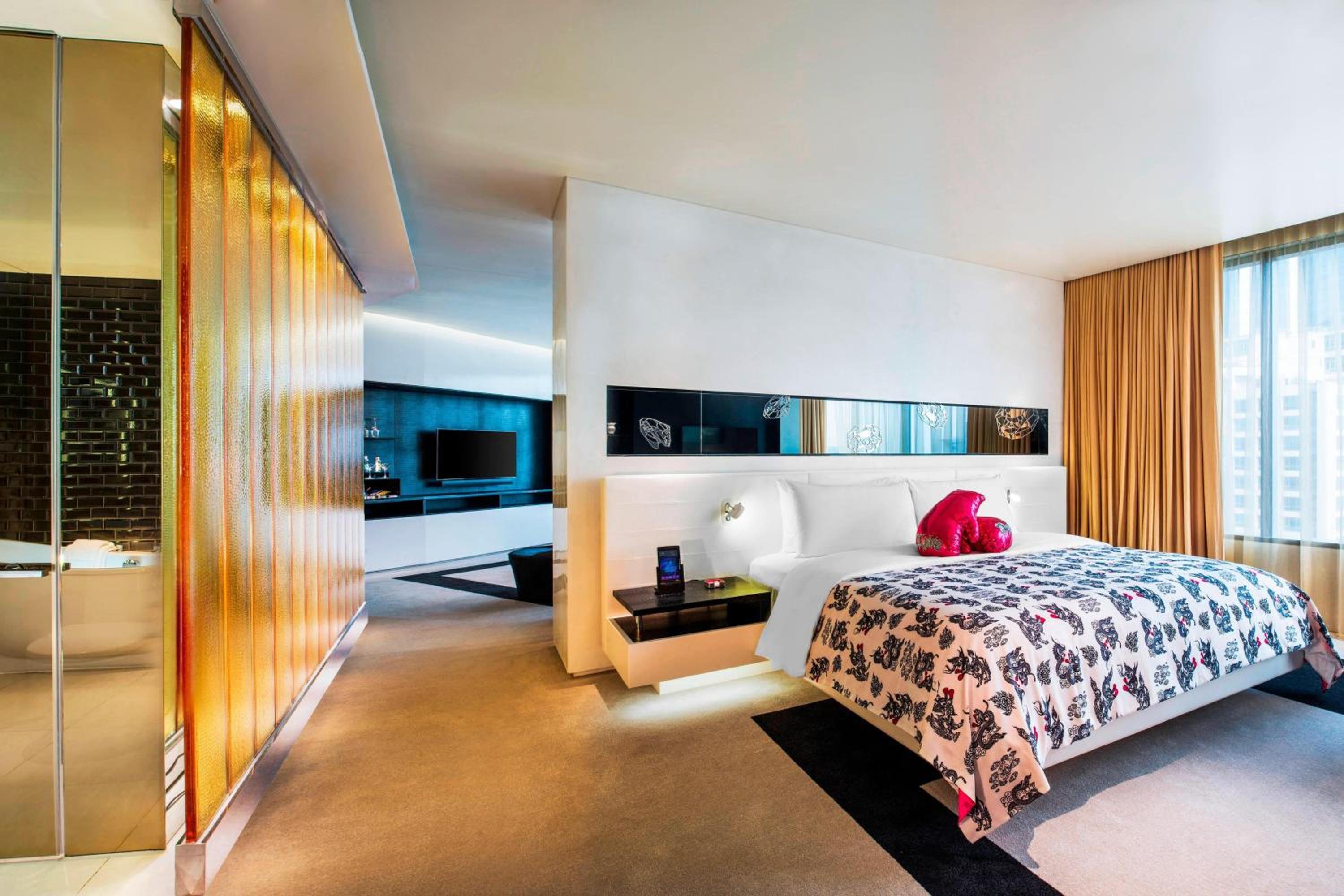 One-Bedroom Urban King Suite - High Floor