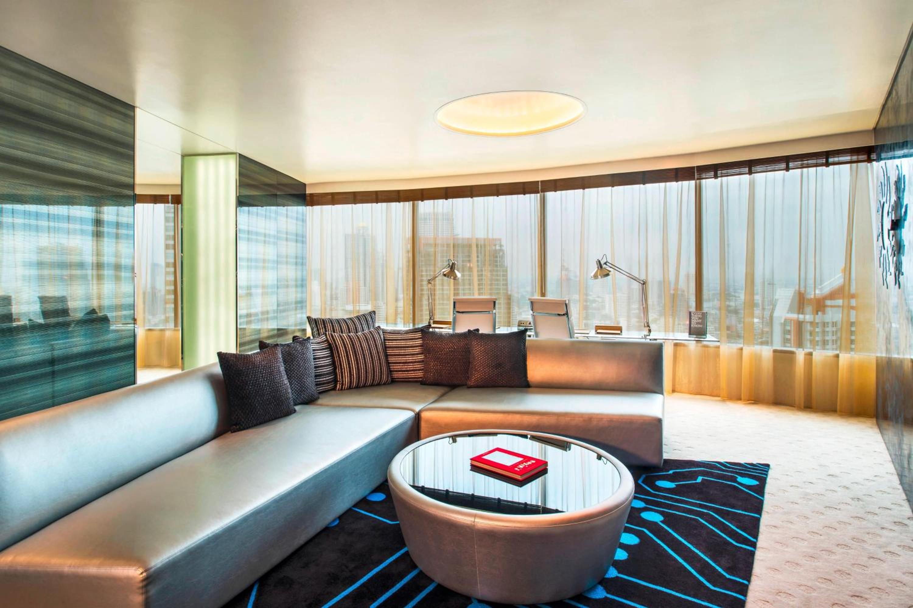 One-Bedroom Vise Preseidential Penthouse King Suite