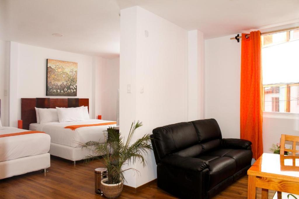 Deluxe Suite with Spa Bath photo 3