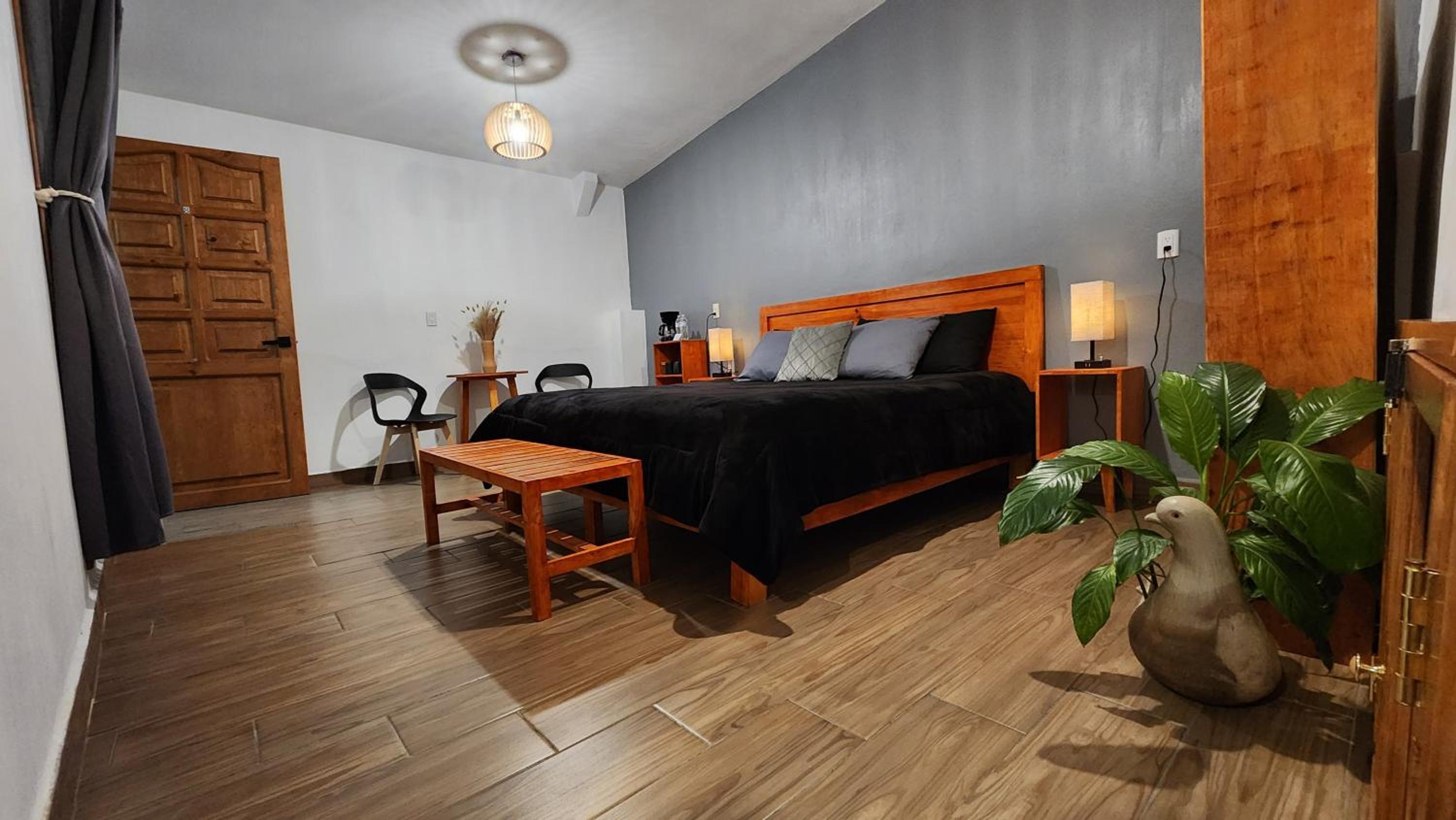 Superior King Room - Photo 1