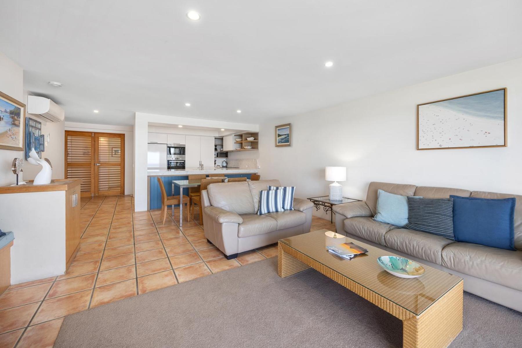 Two Bedroom Ocean View Level 3 Unit 11