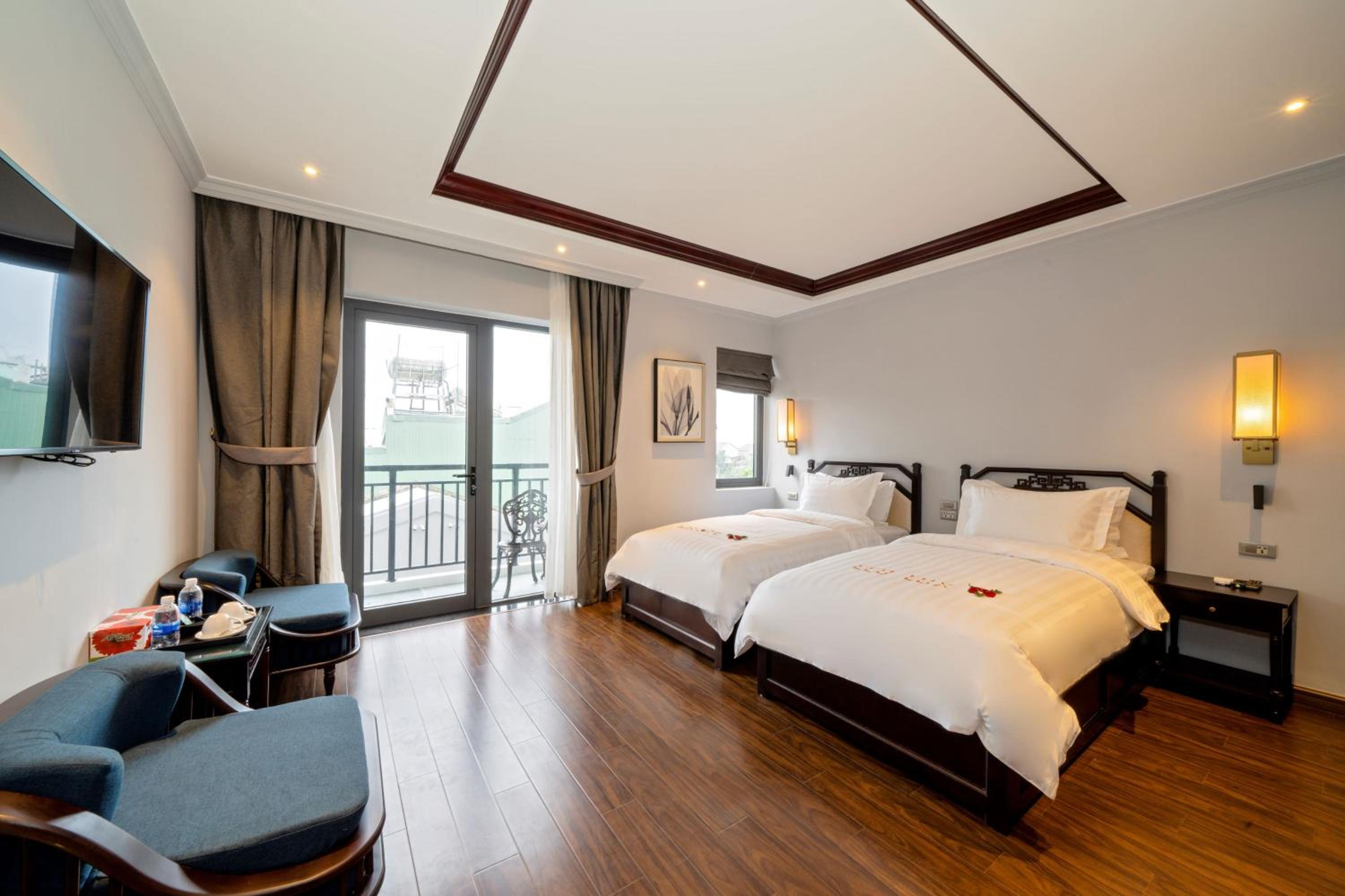 Deluxe Double Or Twin Room With Balcony