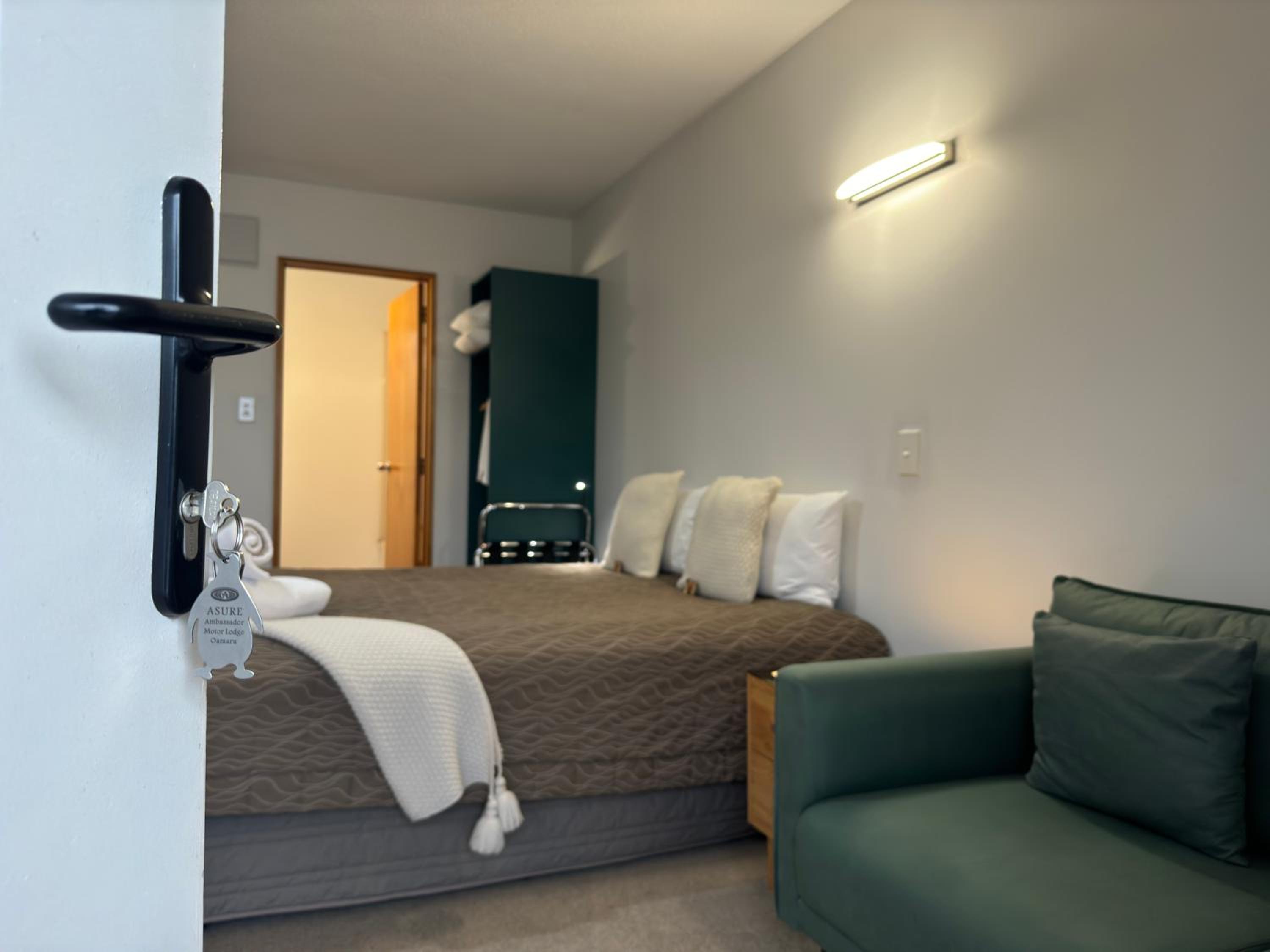Studio with Spa Bath photo 3