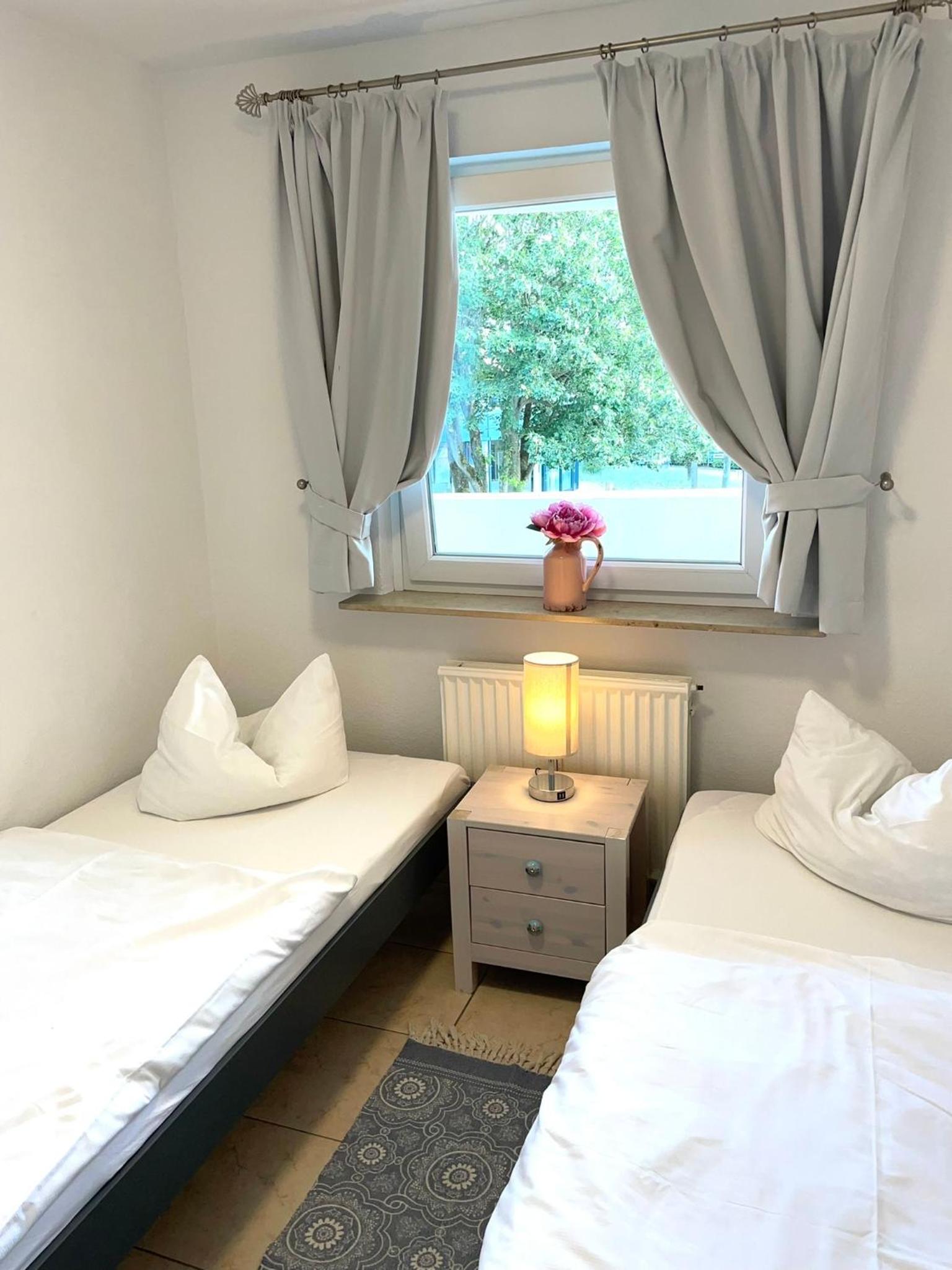 Two-Bedroom Apartment - Photo 17