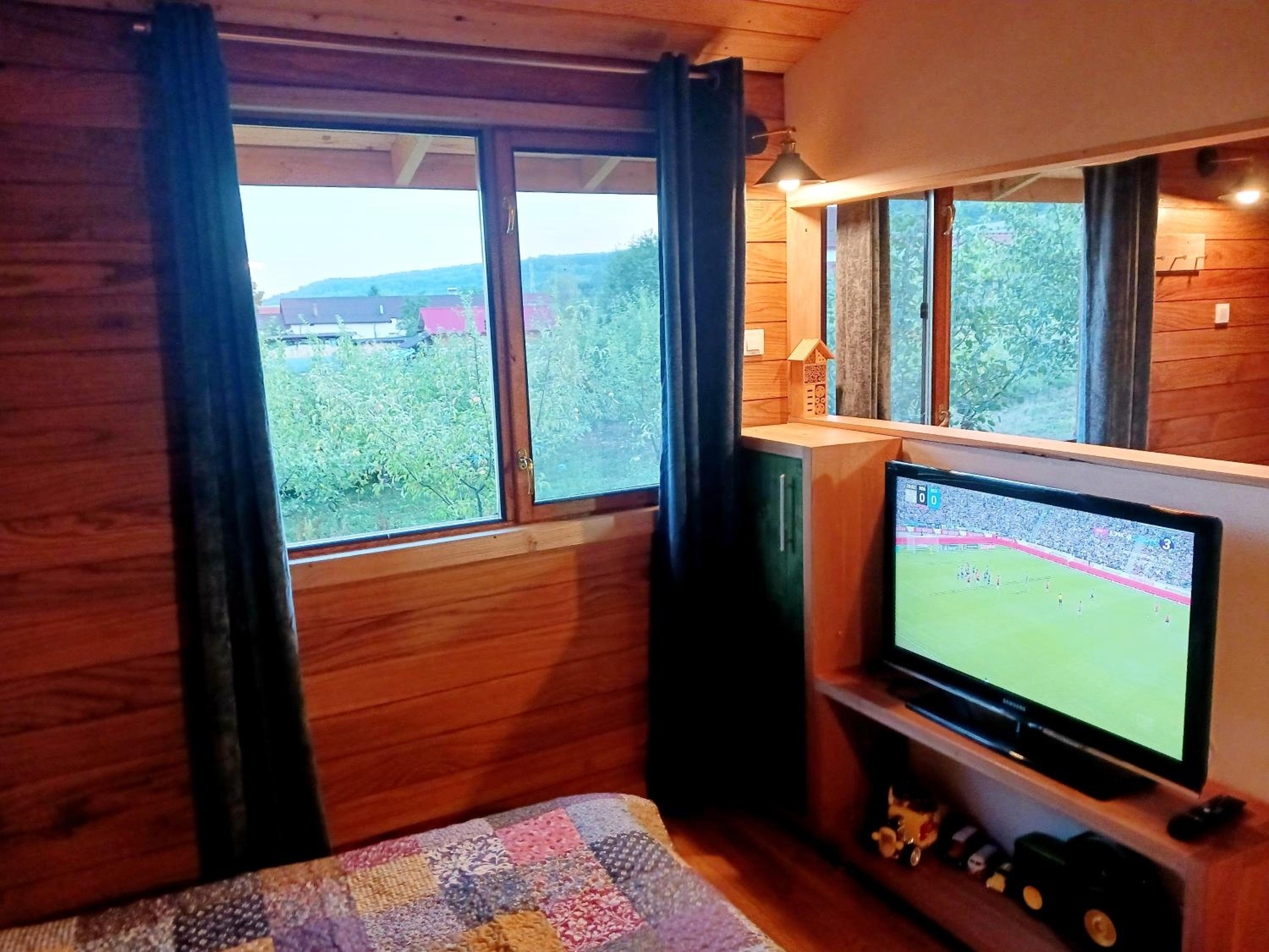 One-Bedroom Villa - Photo 12