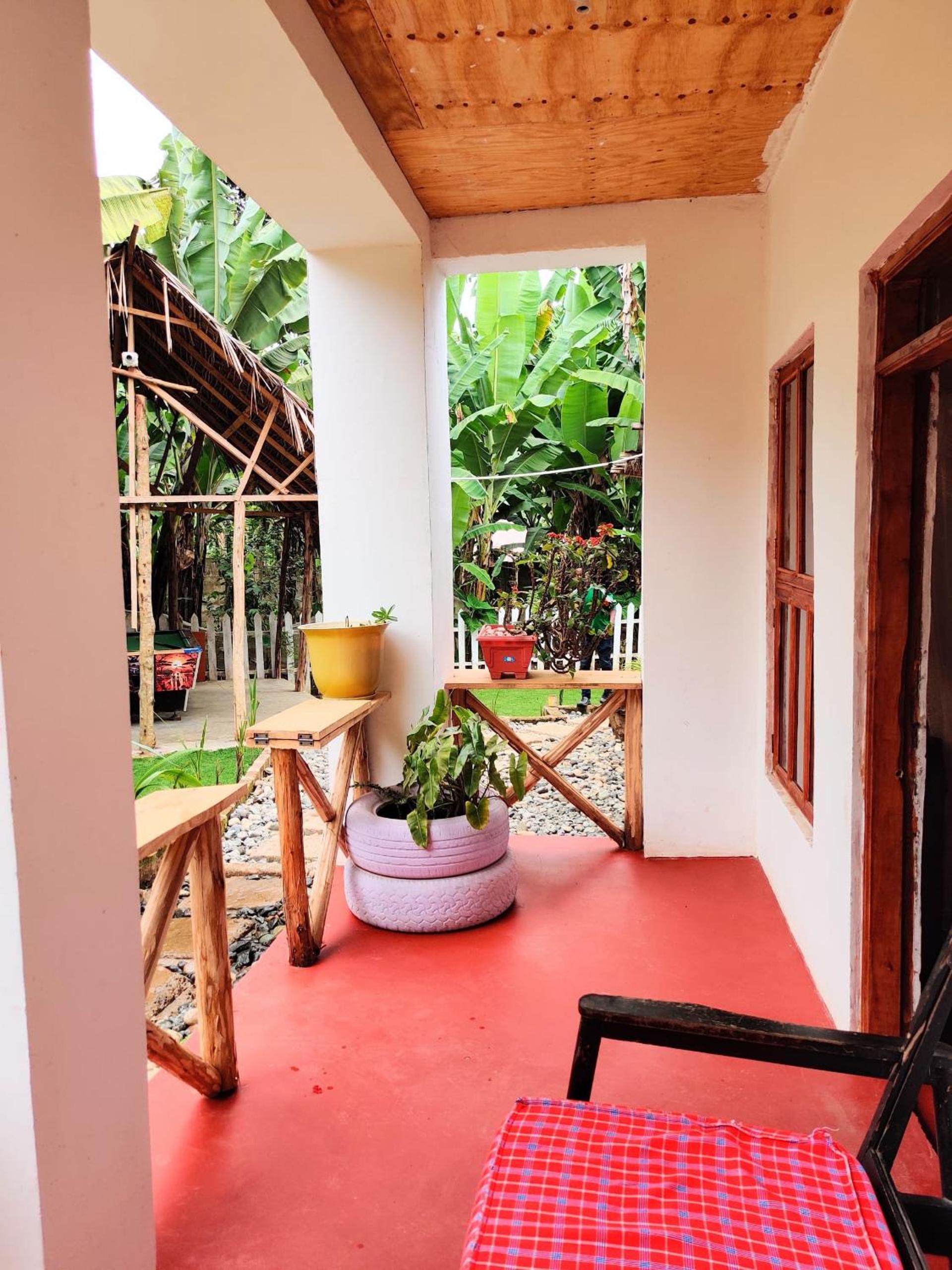 Family Room with Terrace photo 2
