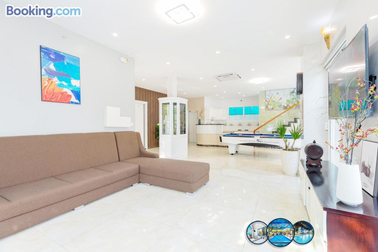Villa photo 3