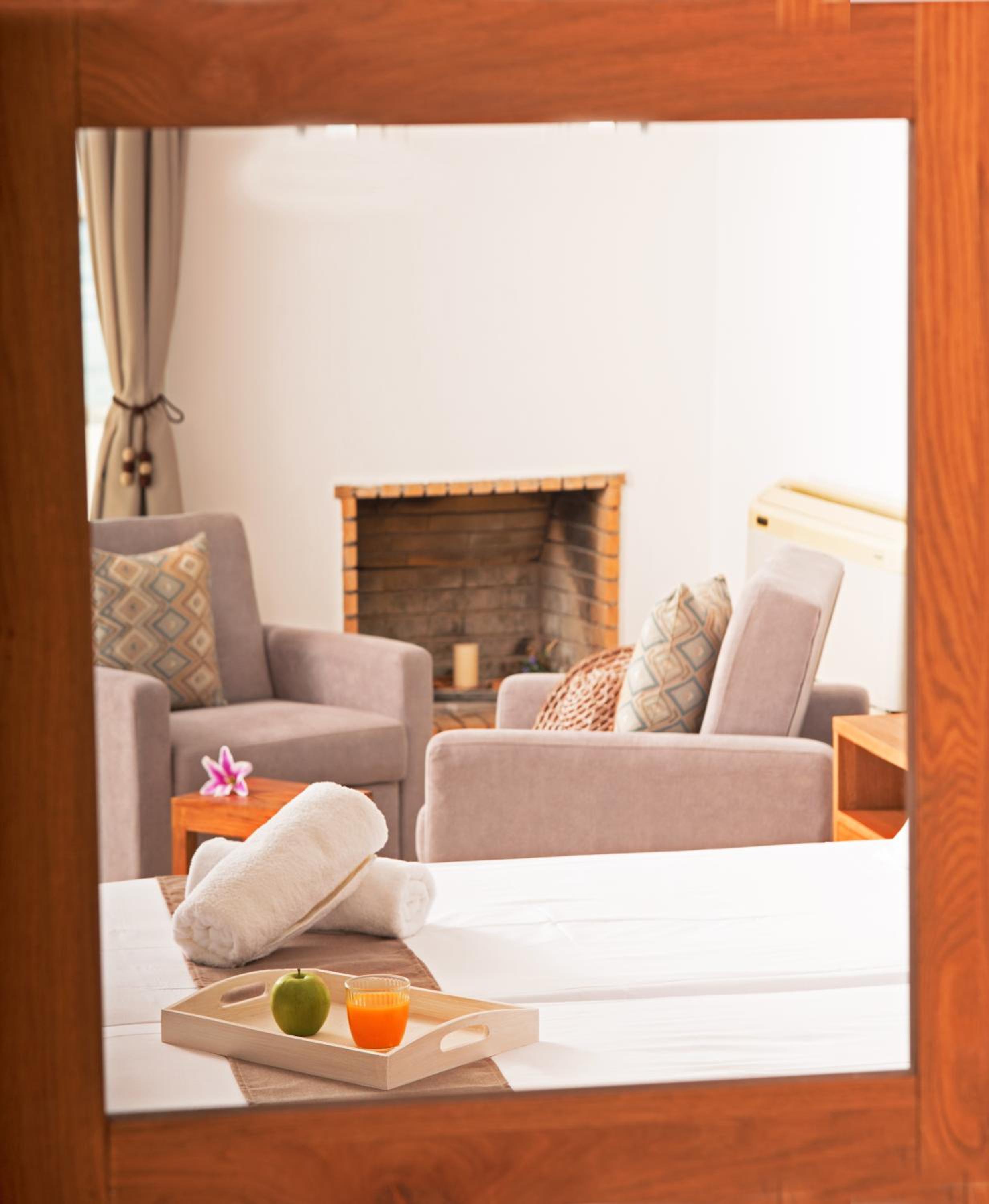 Apartment with Sea View - Photo 6
