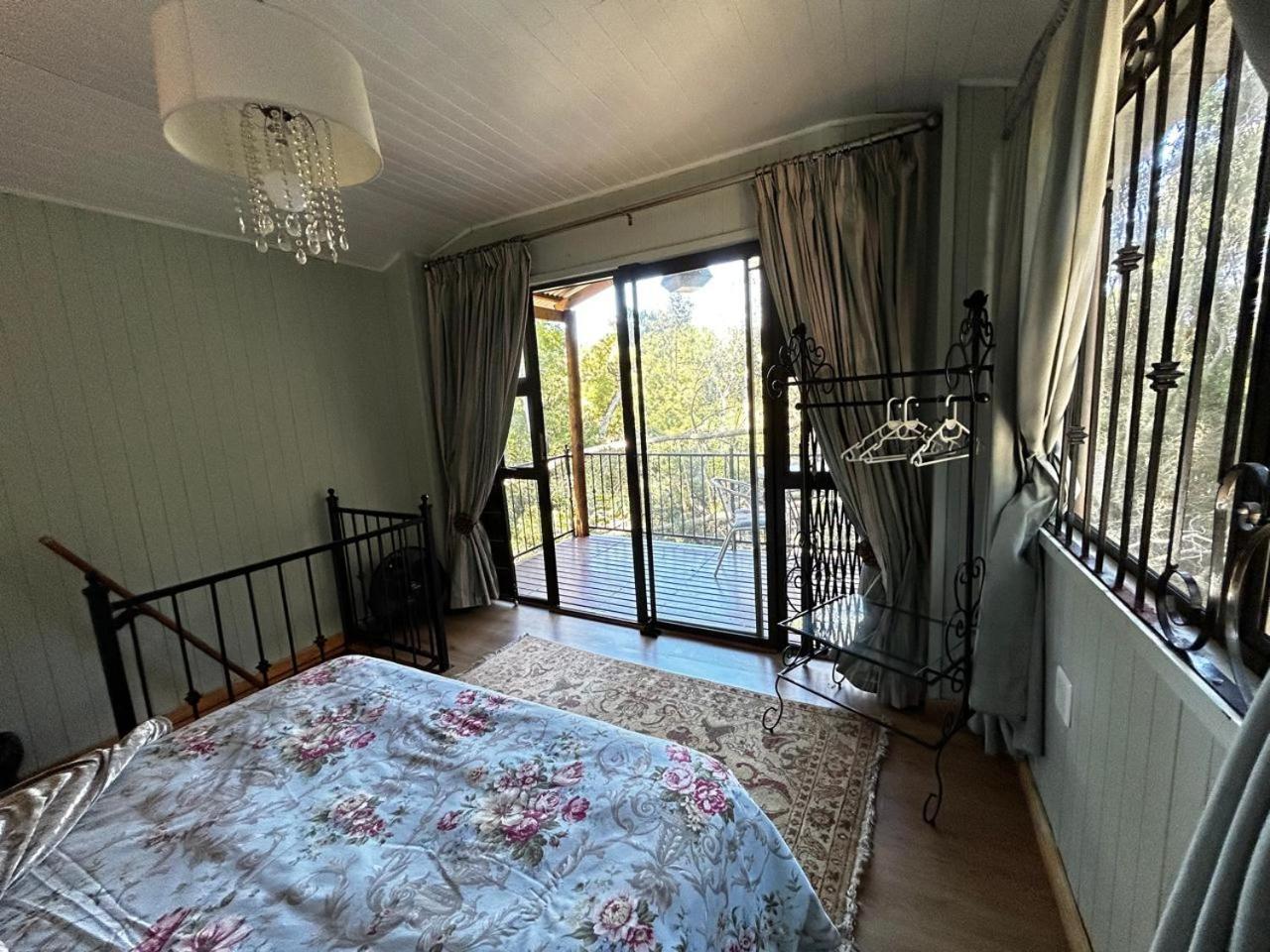 One-Bedroom Chalet - Photo 9