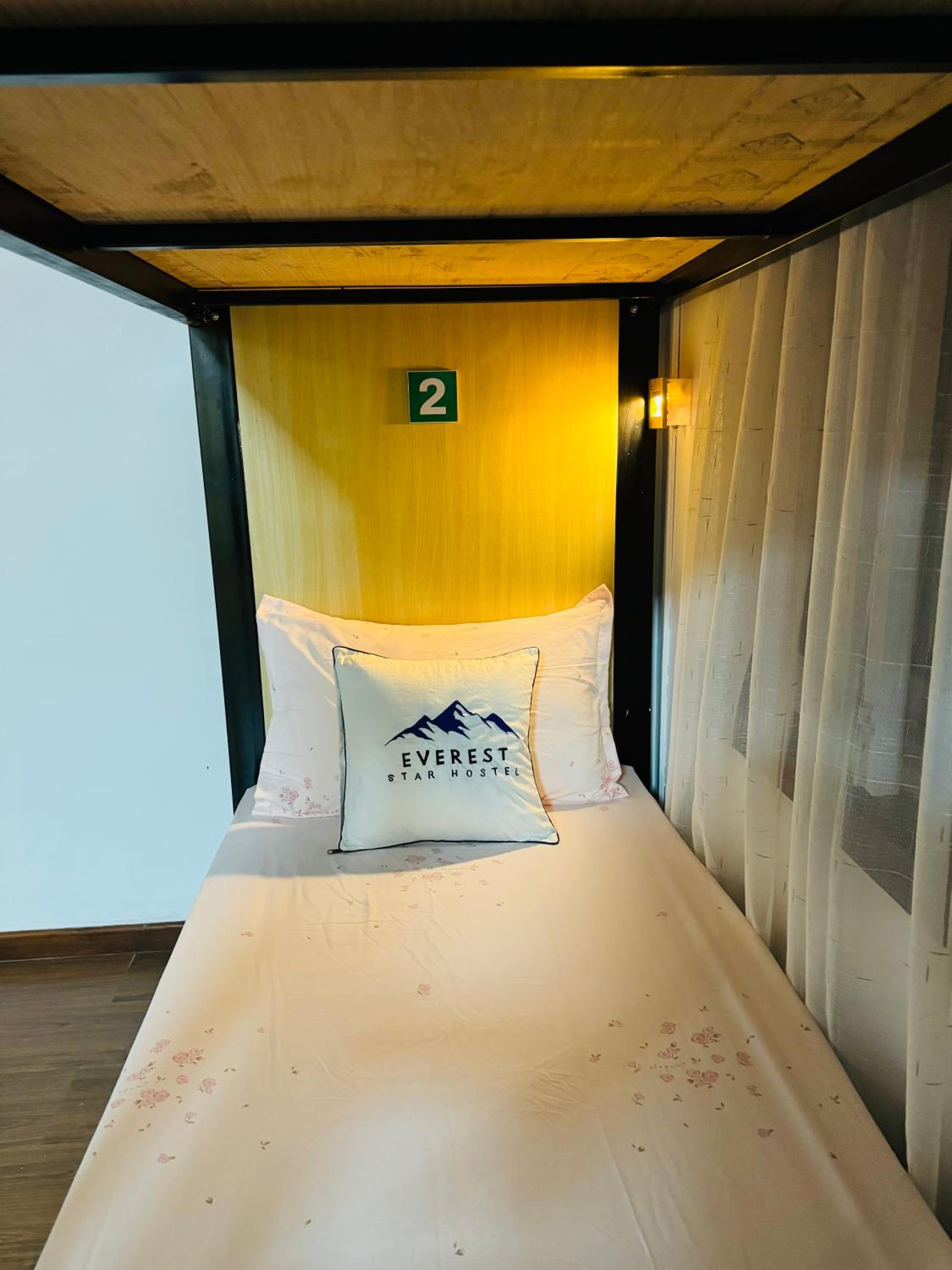 6-Bed Male Dormitory Room photo 2