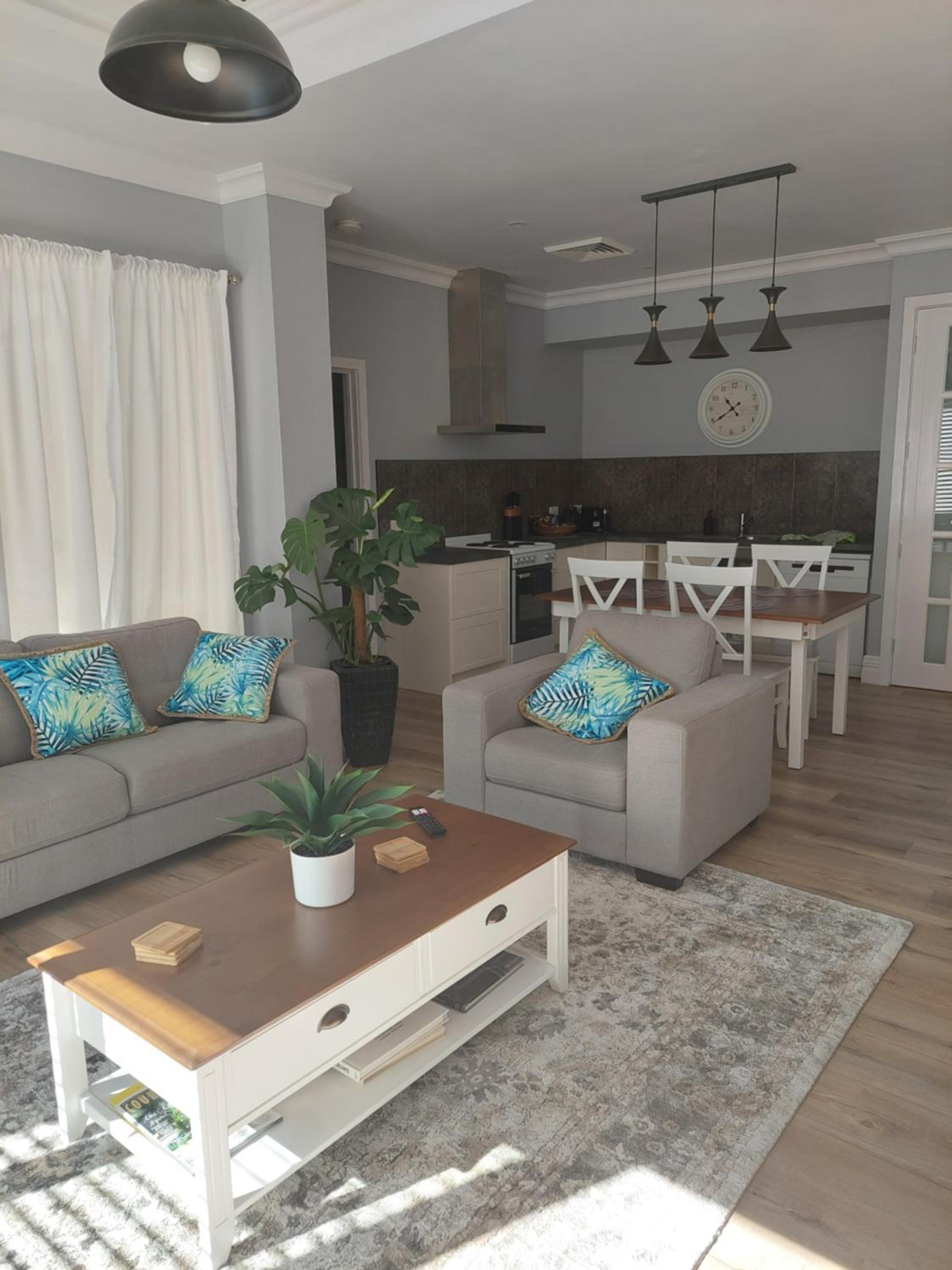 Apartment - Ground Floor photo 2