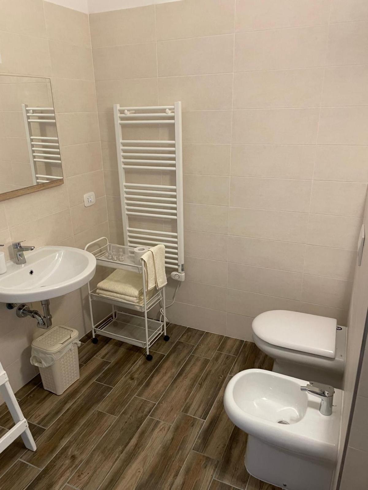 Triple Room with Private Bathroom photo 2