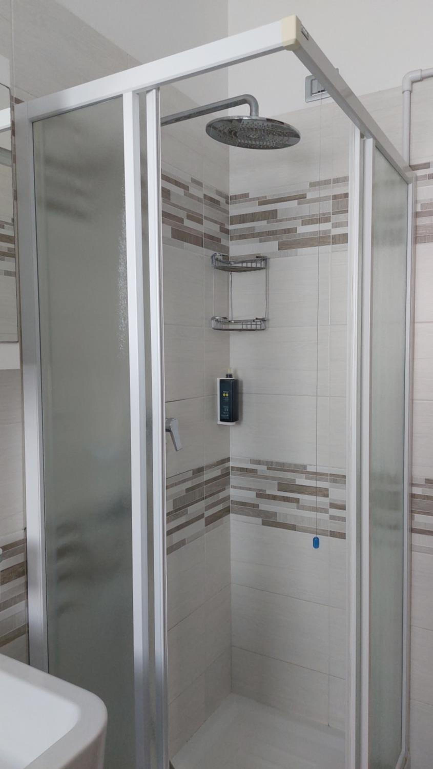 Standard Double or Twin Room - Photo 6