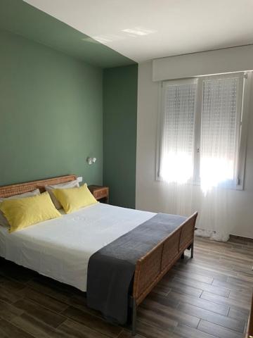 Large Double Room photo 2