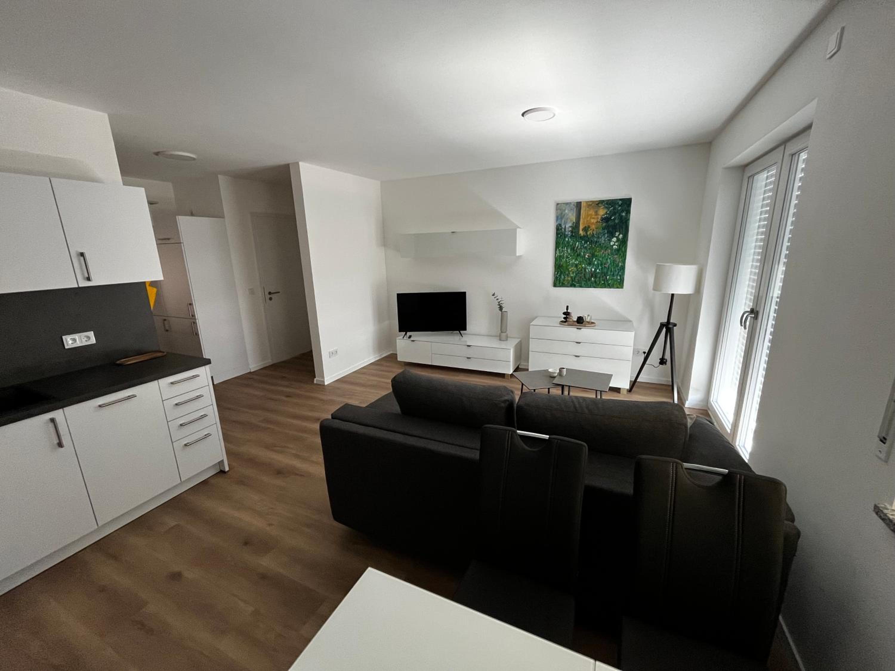 One-Bedroom Apartment photo 1