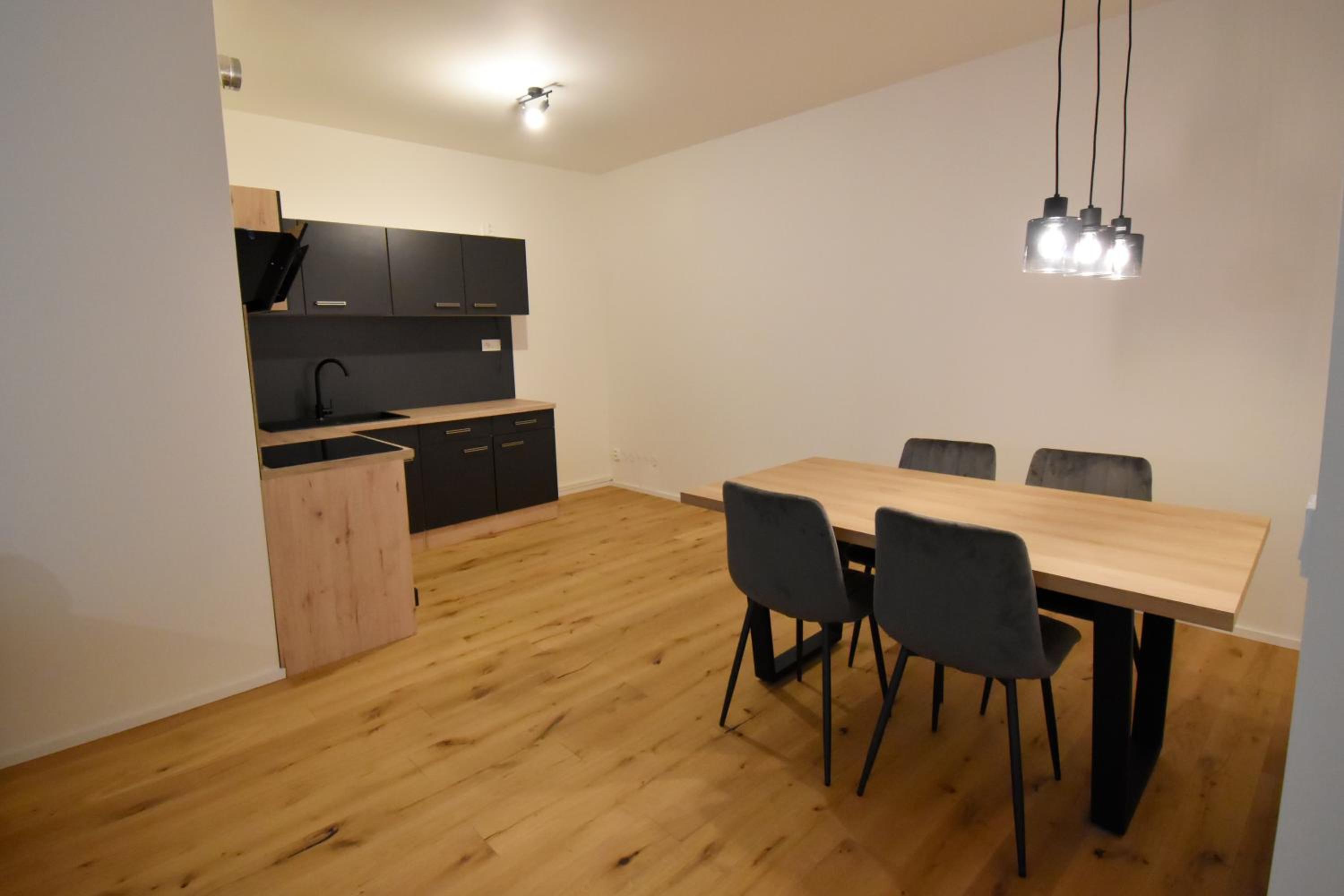 Deluxe Apartment photo 3