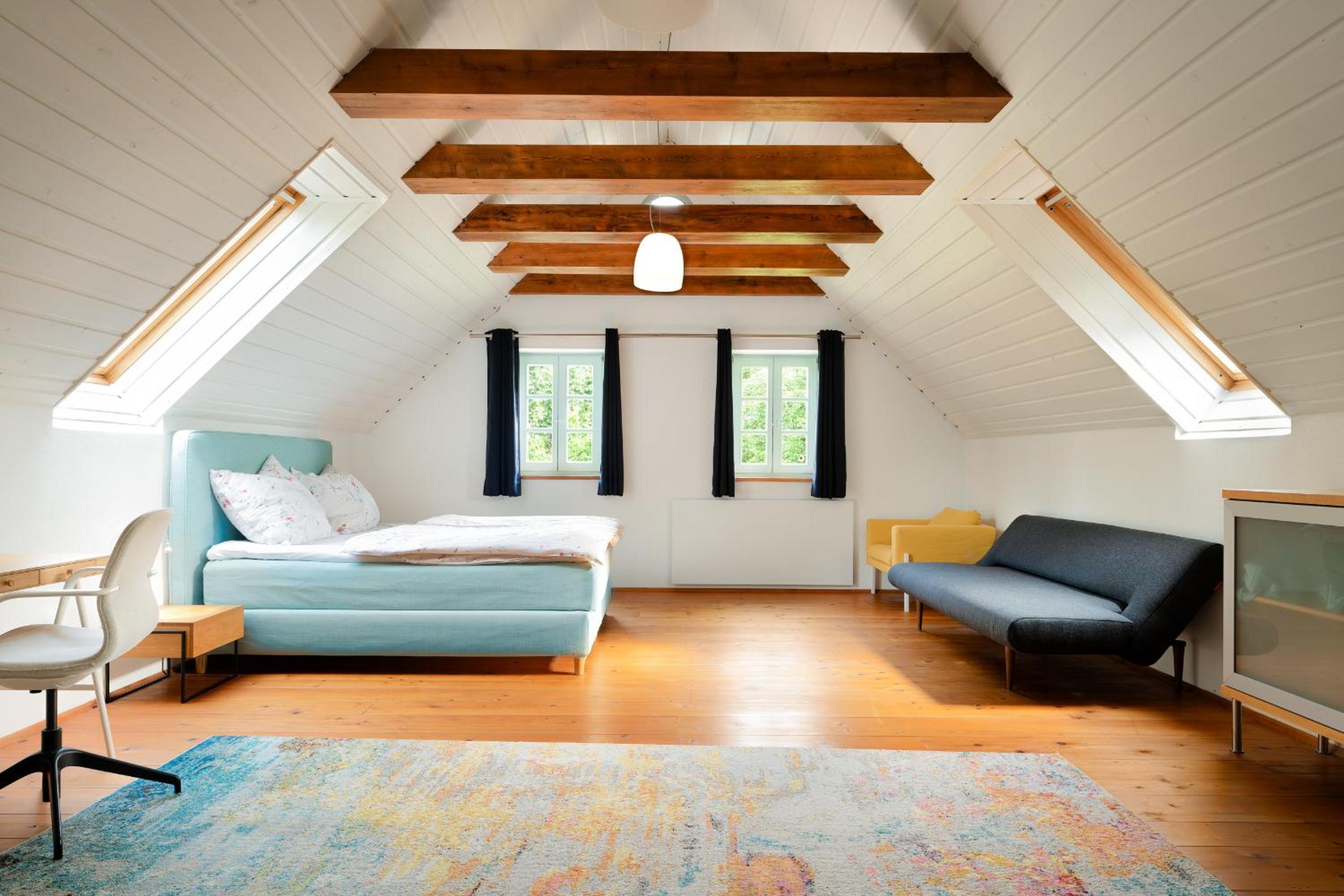 Three-Bedroom House photo 1