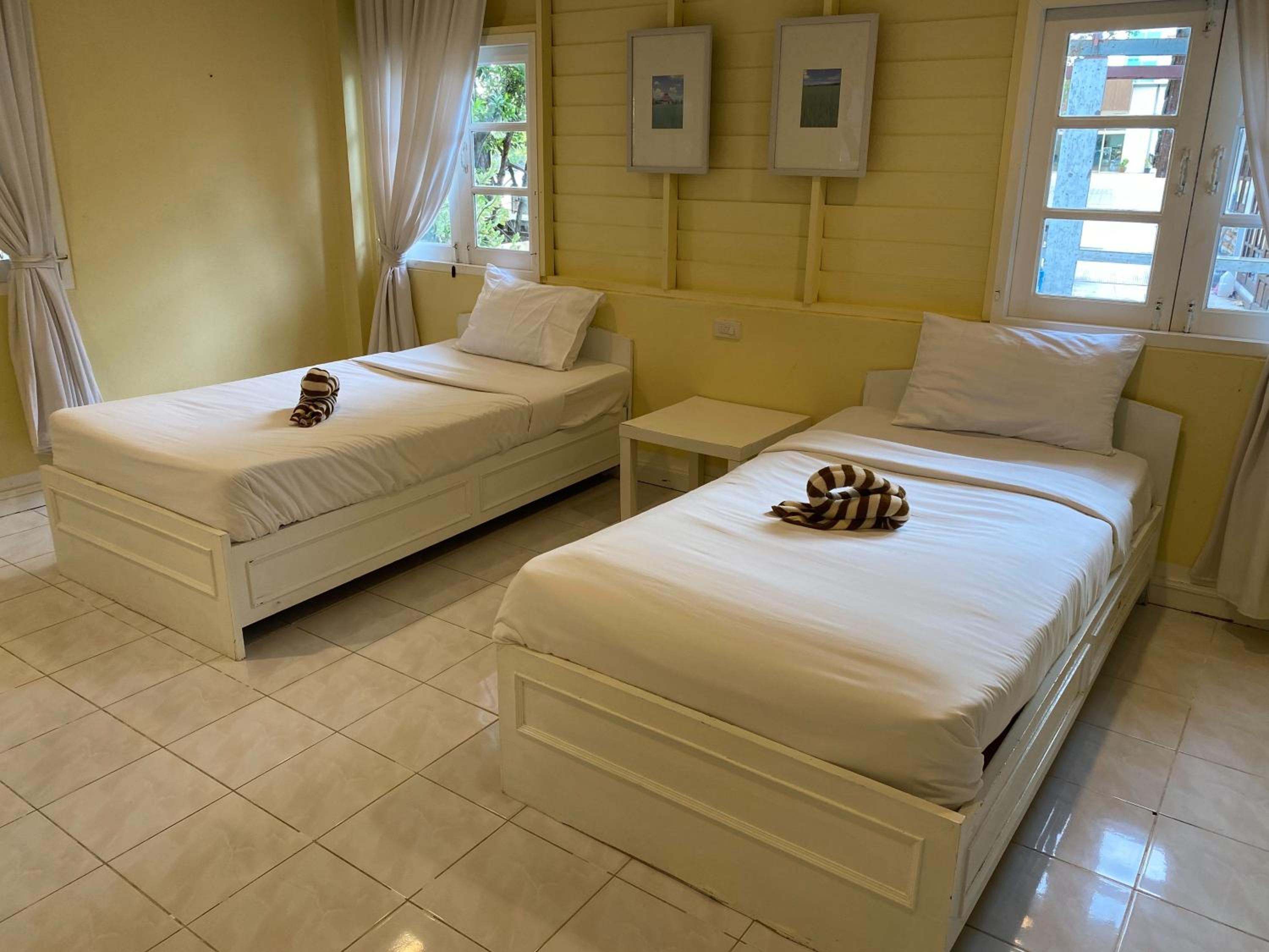 Standard Twin Room photo 1