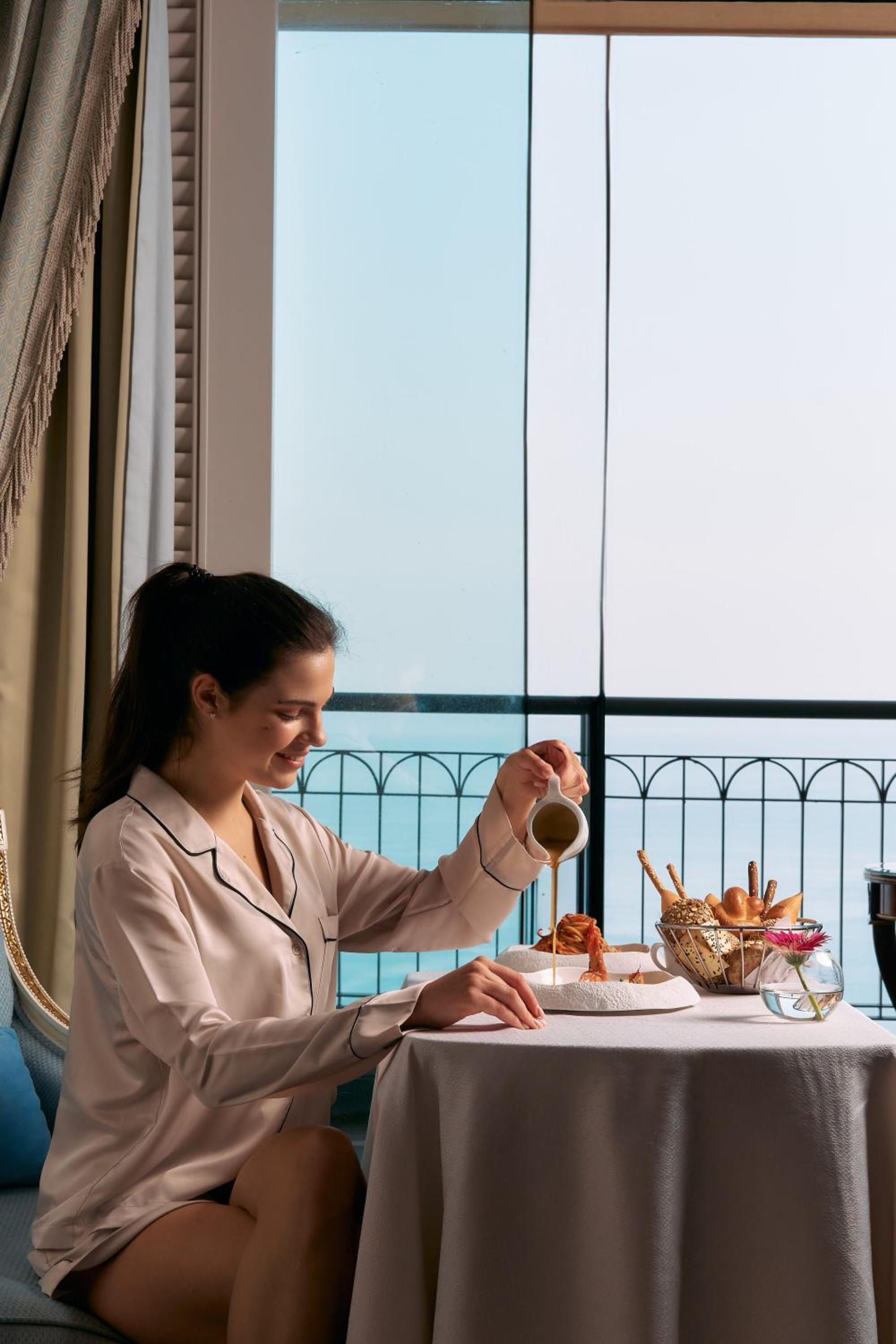 King Room with Sea View - Photo 6