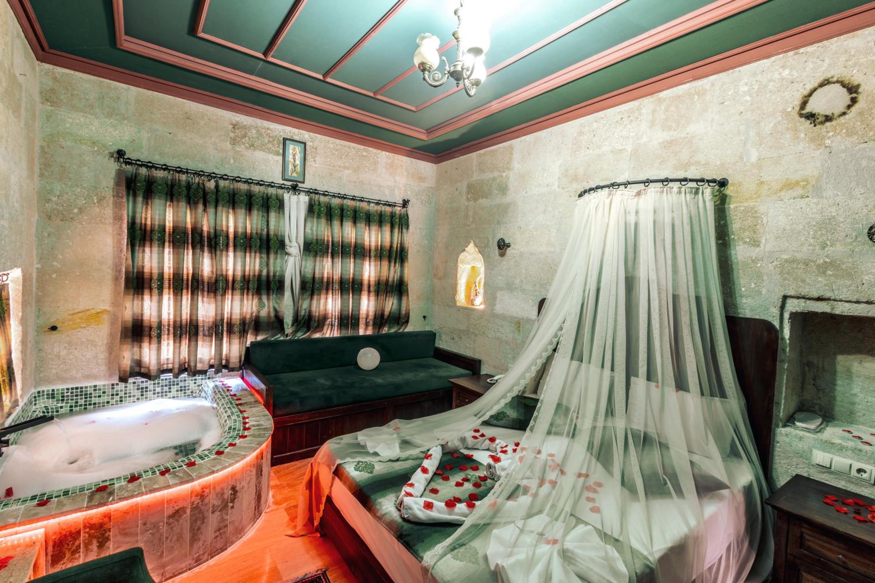 Superior Queen Room - Photo 4