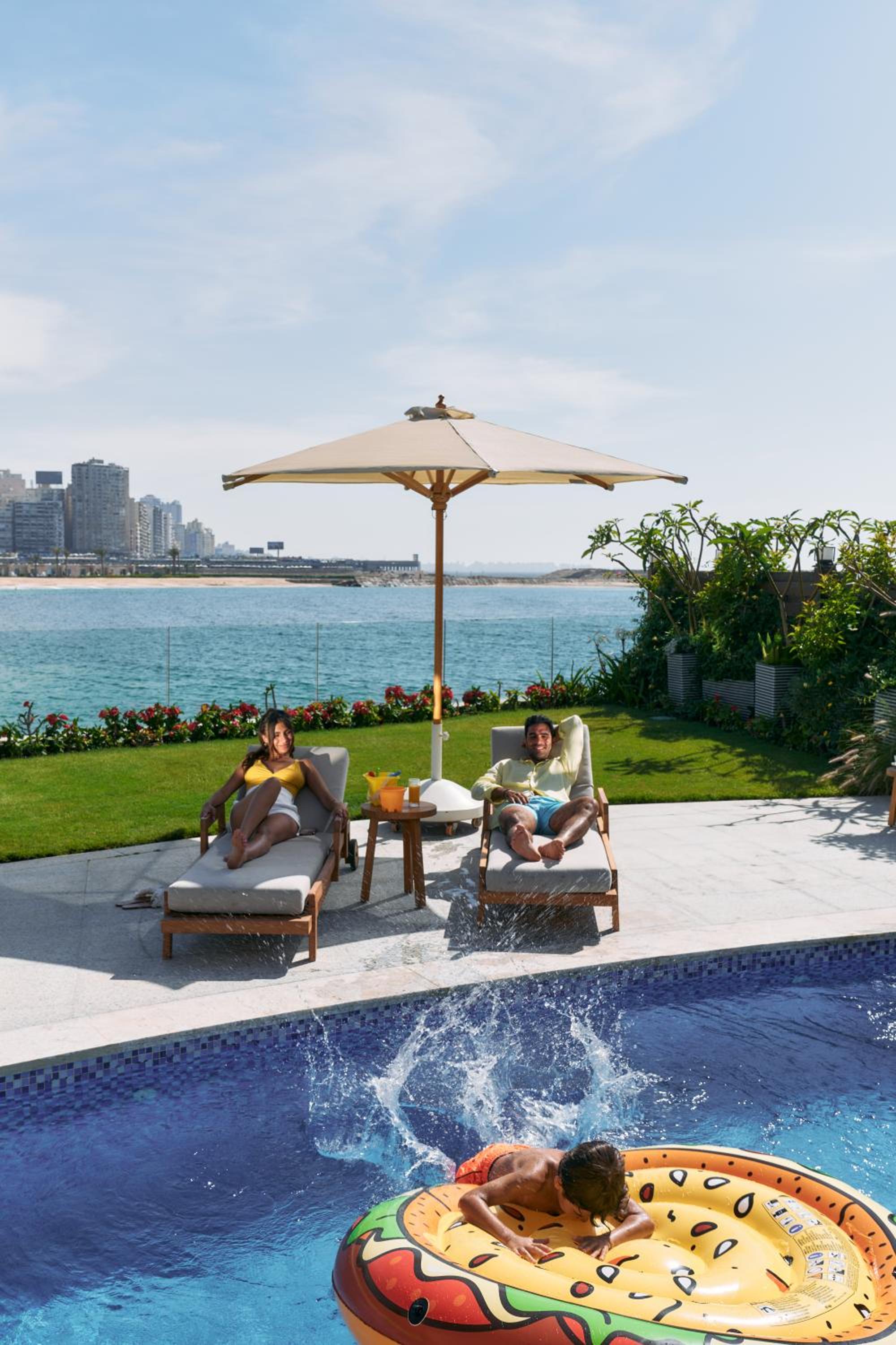 One Bedroom Sea View Villa with Private Pool - Photo 8