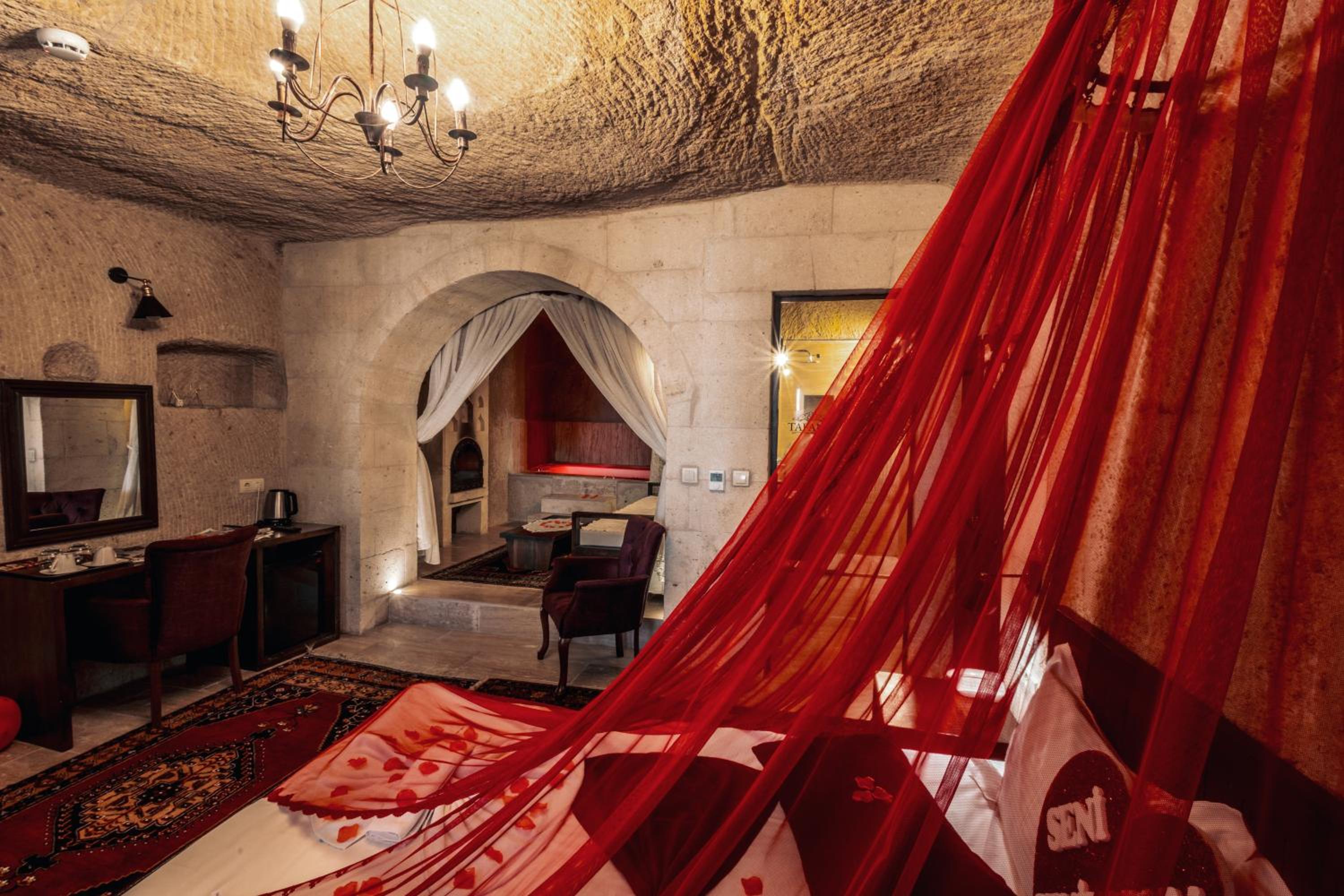 King Room with Spa Bath - Photo 5