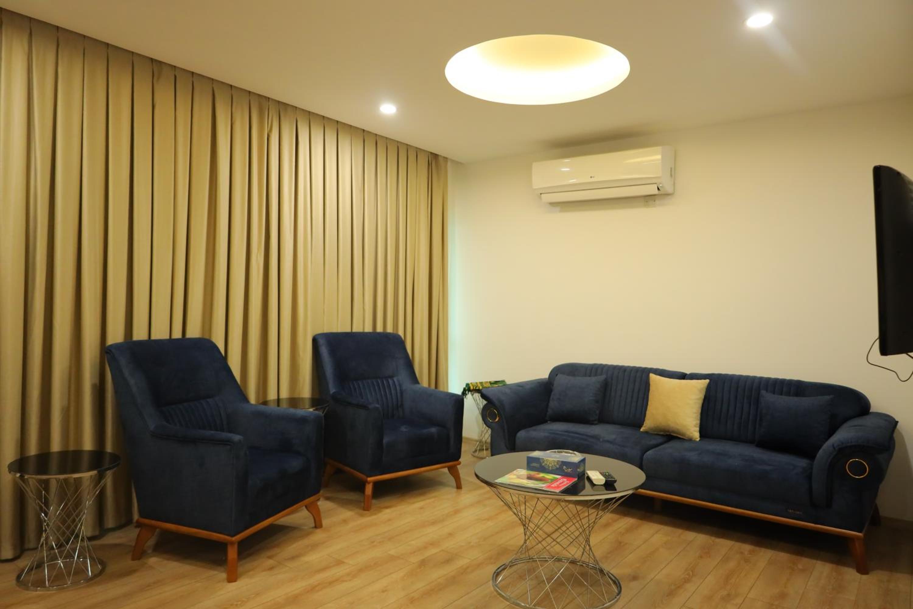 Deluxe Villa