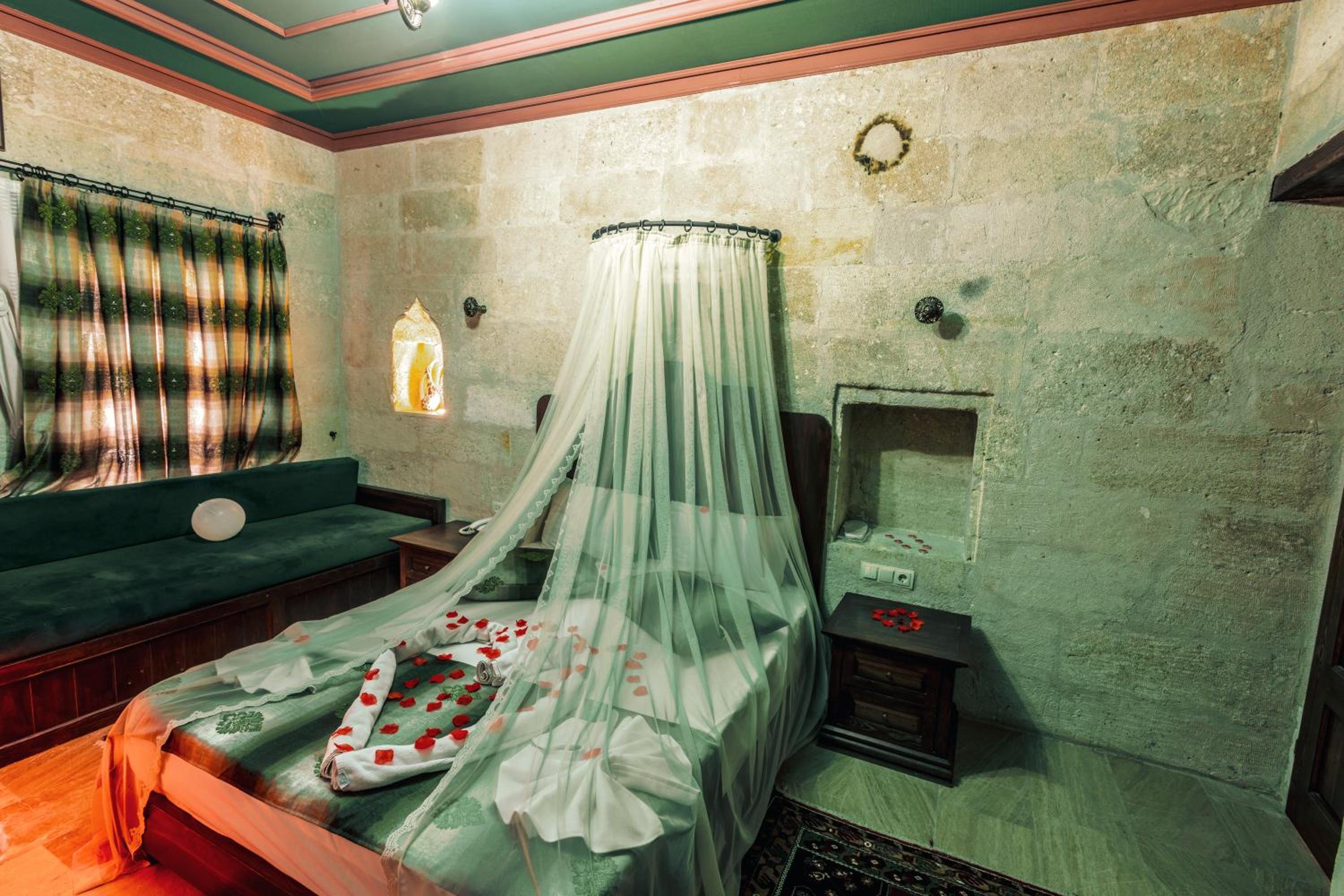 Superior Queen Room - Photo 21
