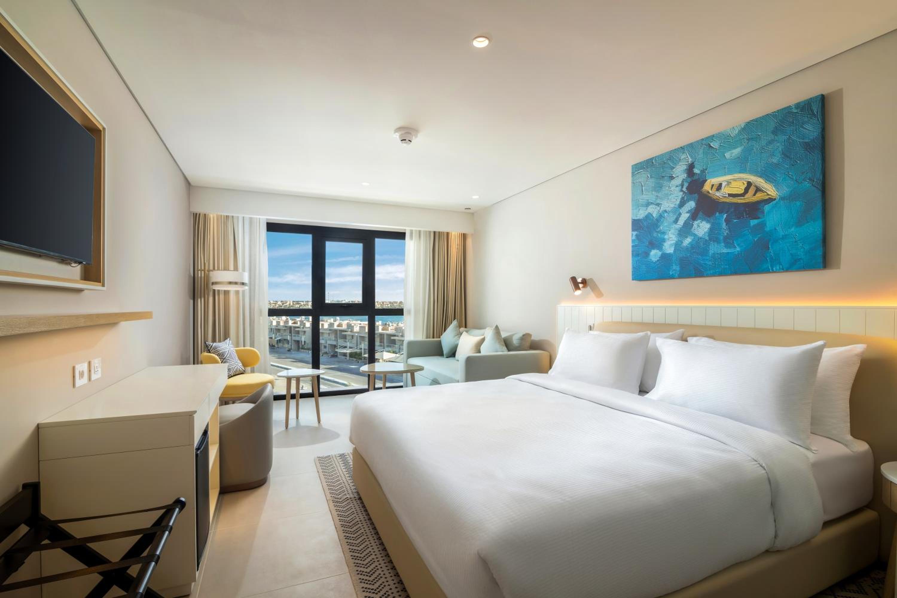 Guest Room - King Bed