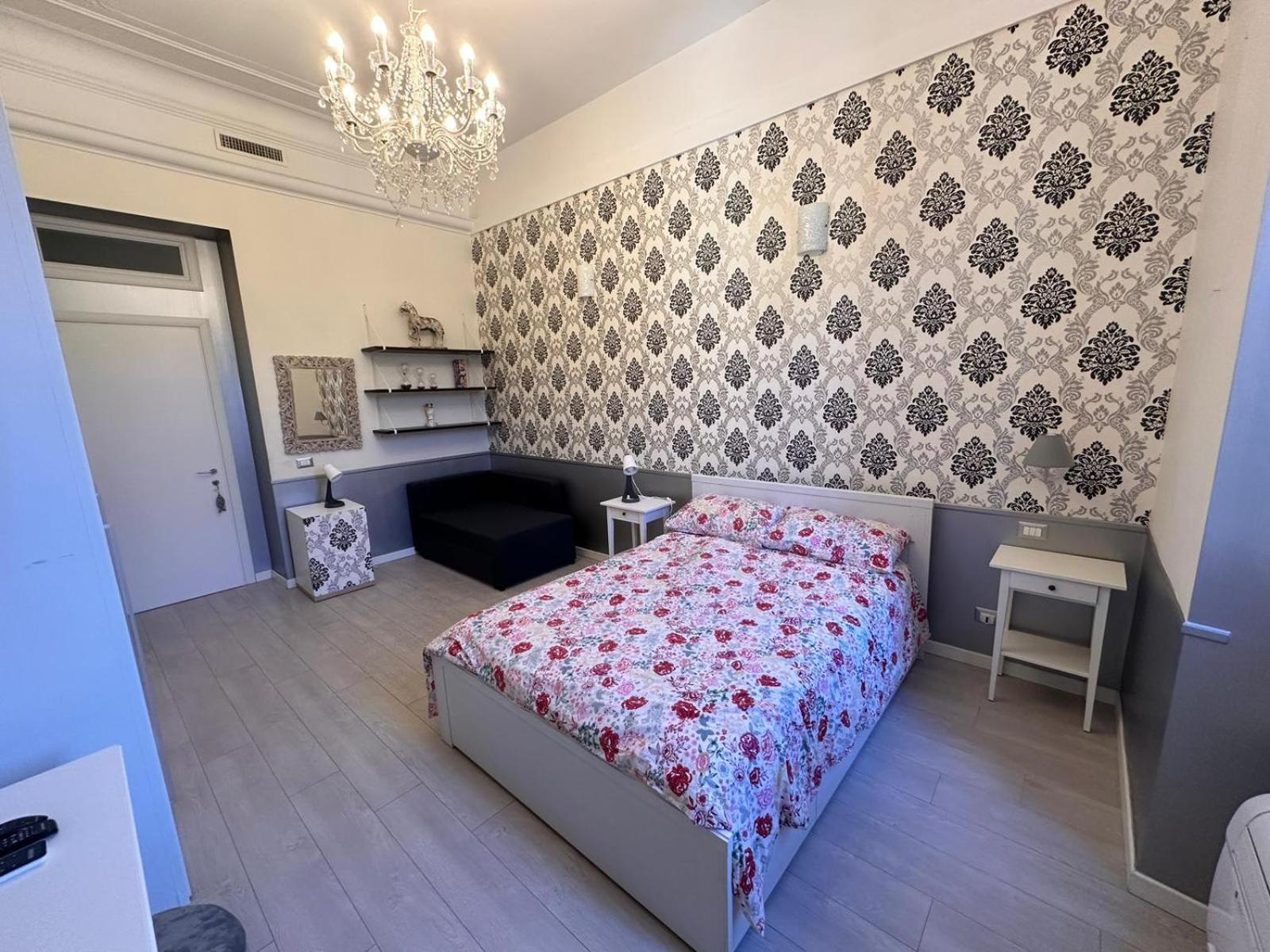 Two-Bedroom Deluxe Apartment with Balcony