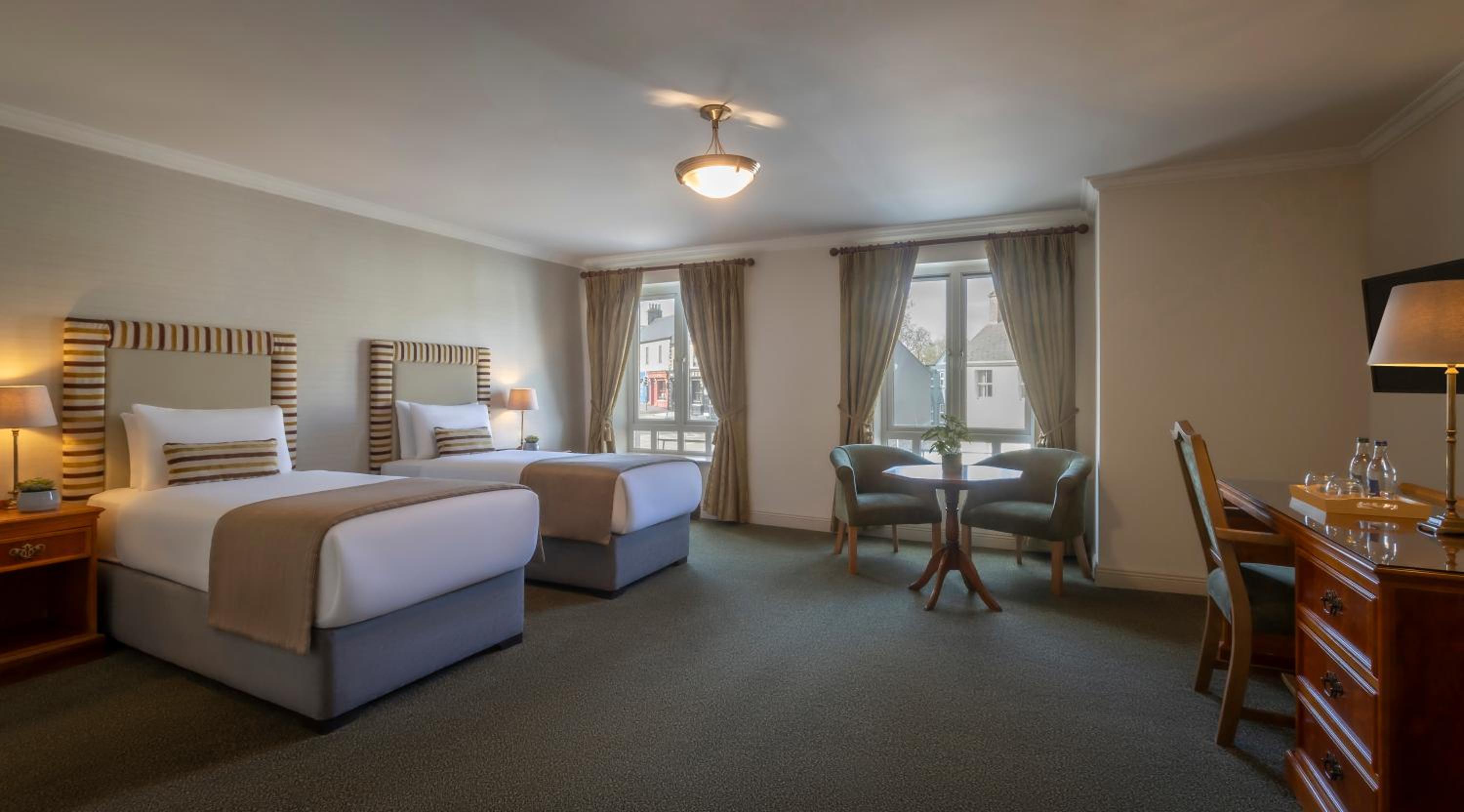 Superior Twin Room - Photo 2