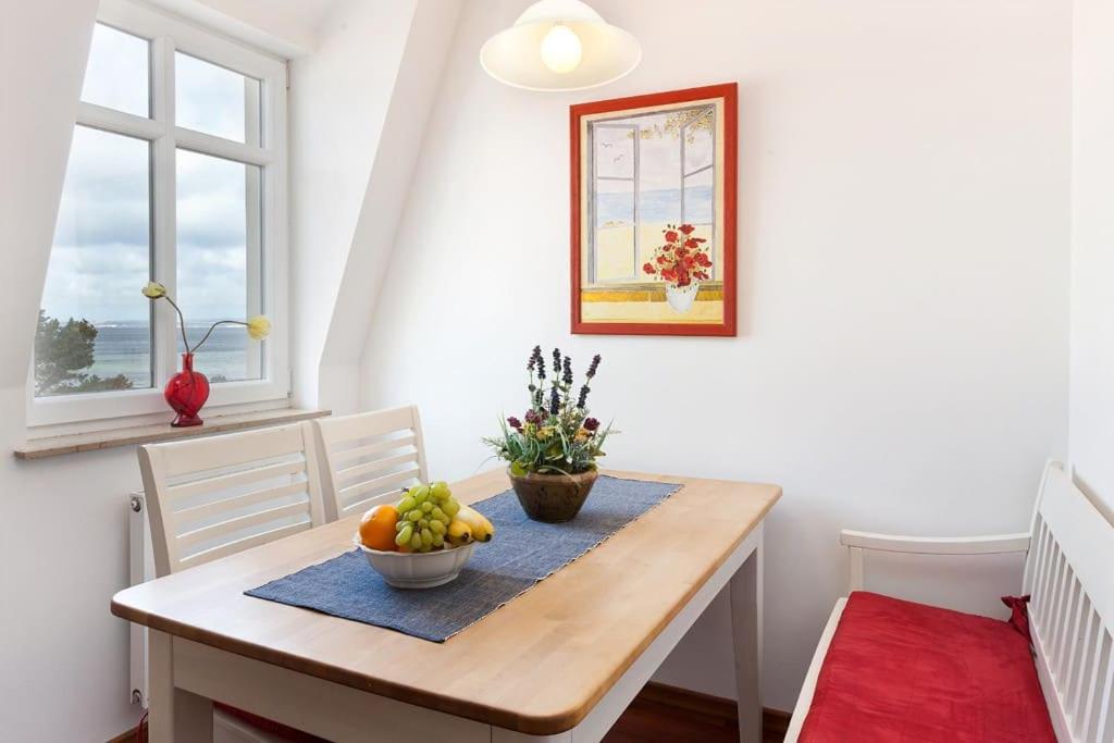 Two-Bedroom Apartment - Oceanfront  photo 2
