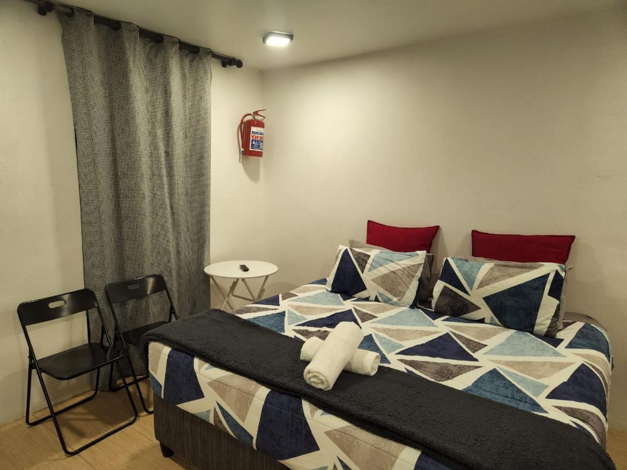 Deluxe King Room photo 1