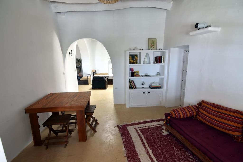 Villa photo 2