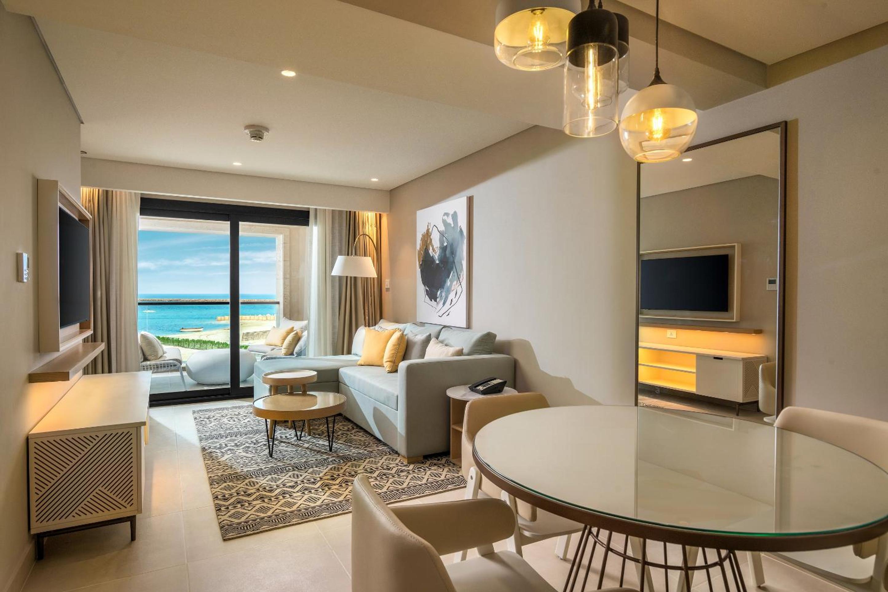 One Bedroom Suite Sea View  - Photo 2