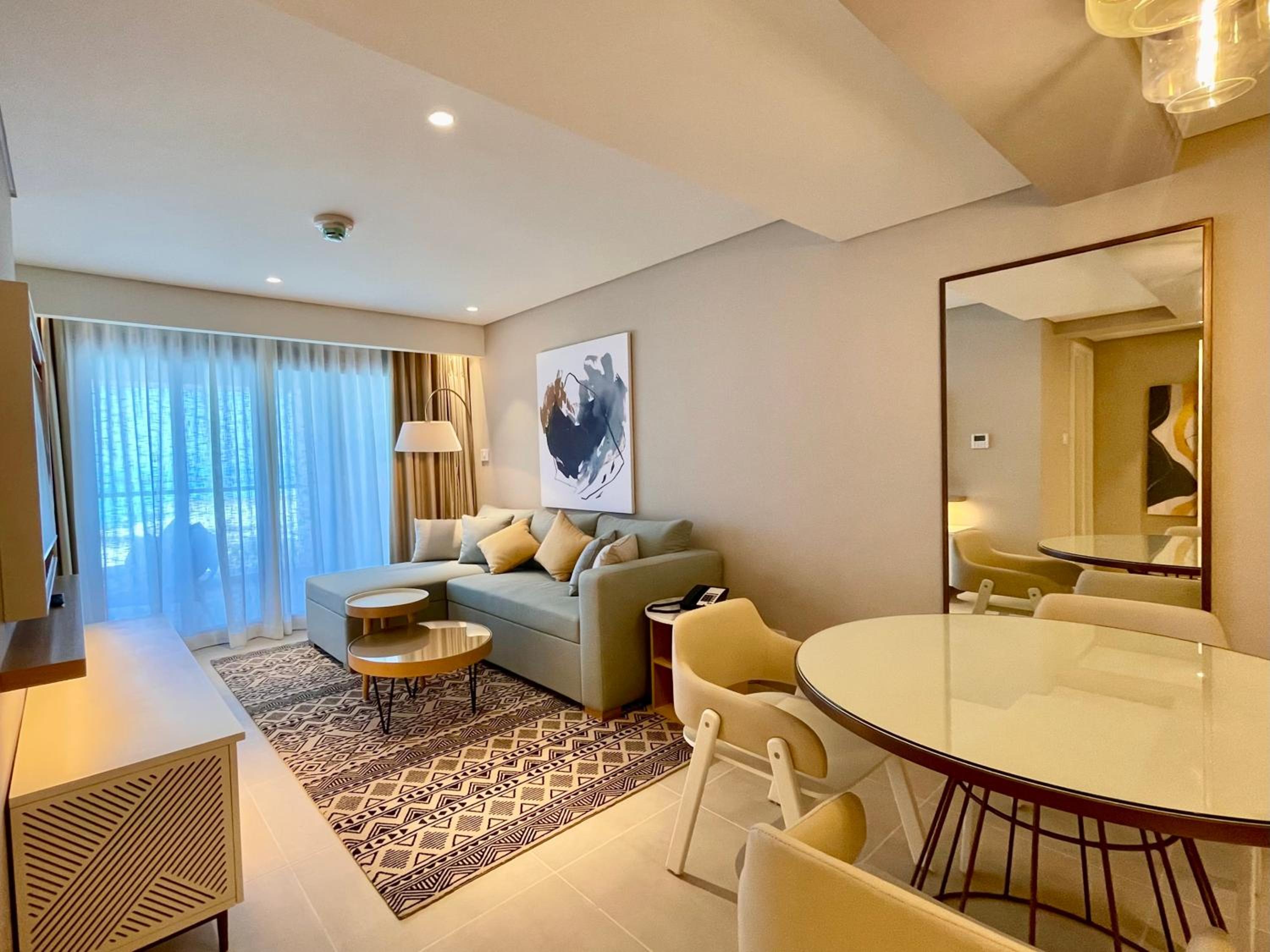 One Bedroom Suite Marina City View - Photo 2