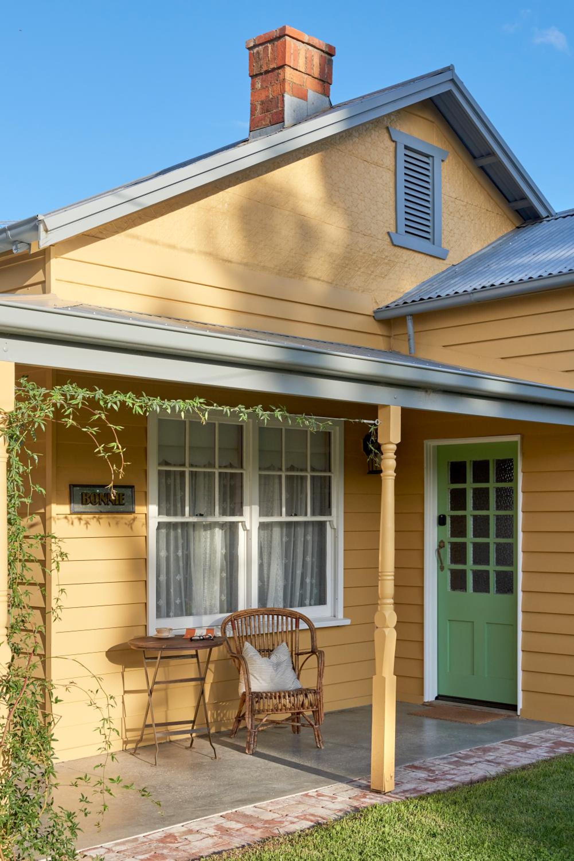 Two-Bedroom House photo 2