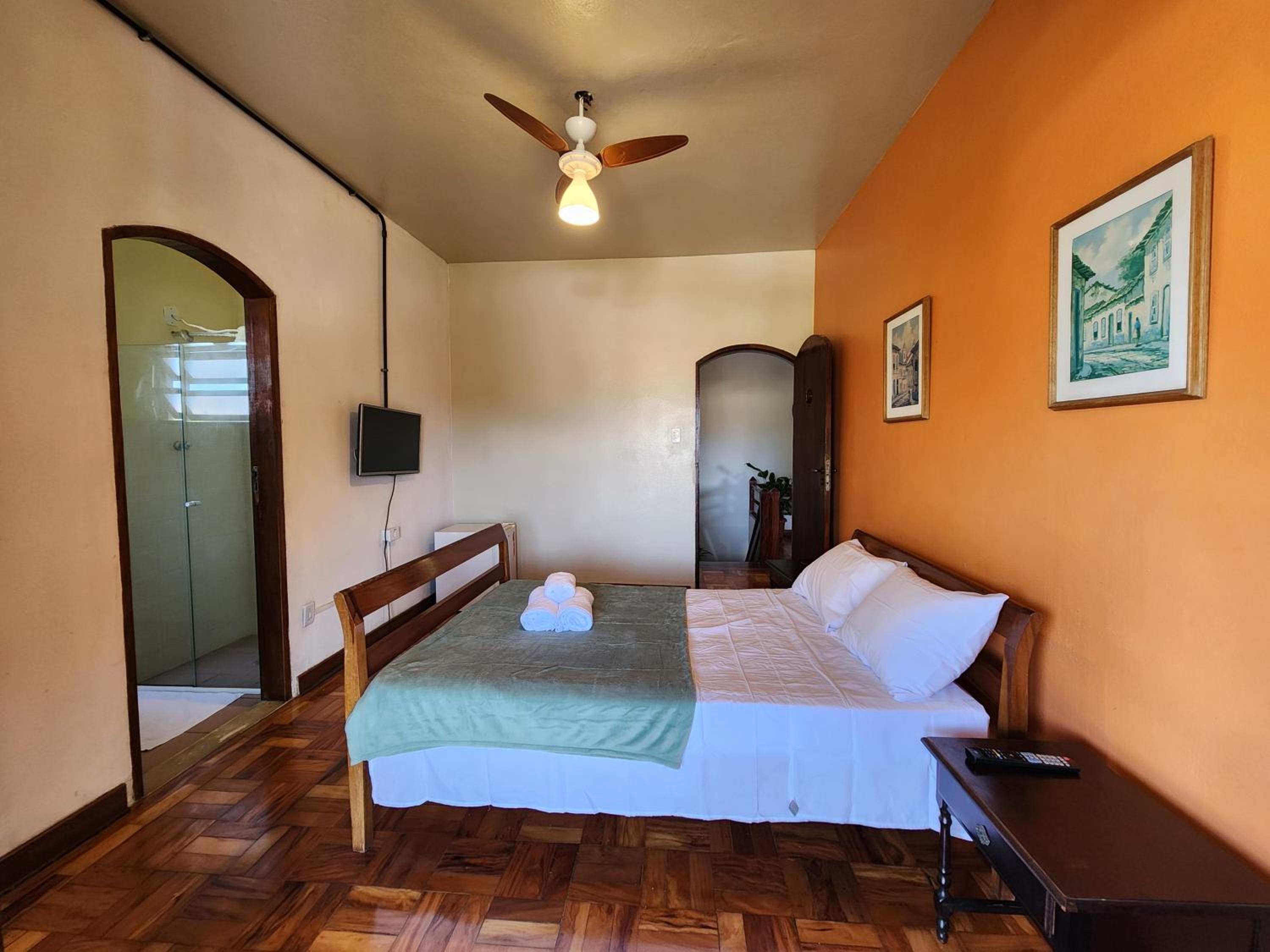Deluxe Double Room photo 3