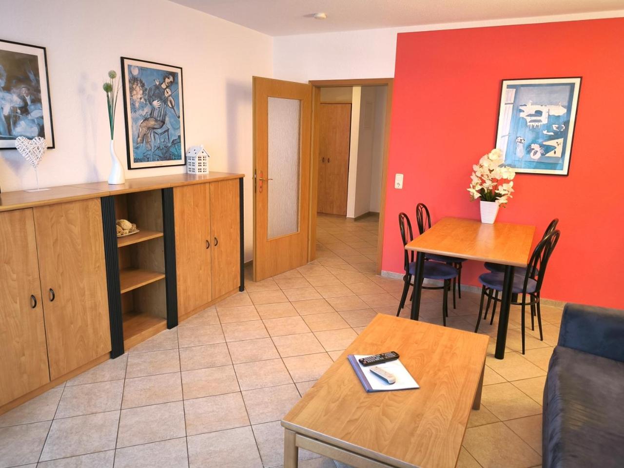 Apartment with Terrace photo 3