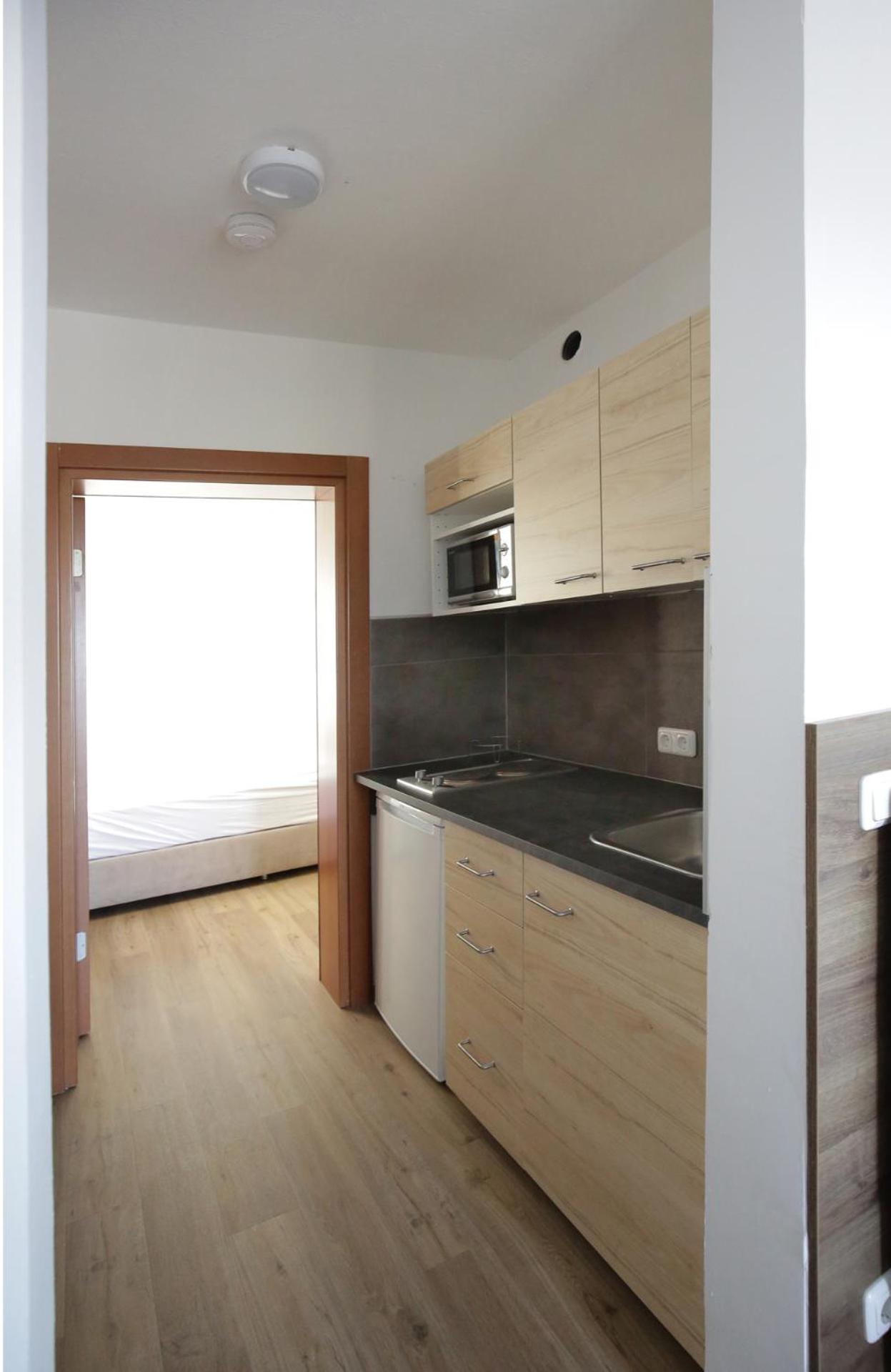 Apartment - Photo 2