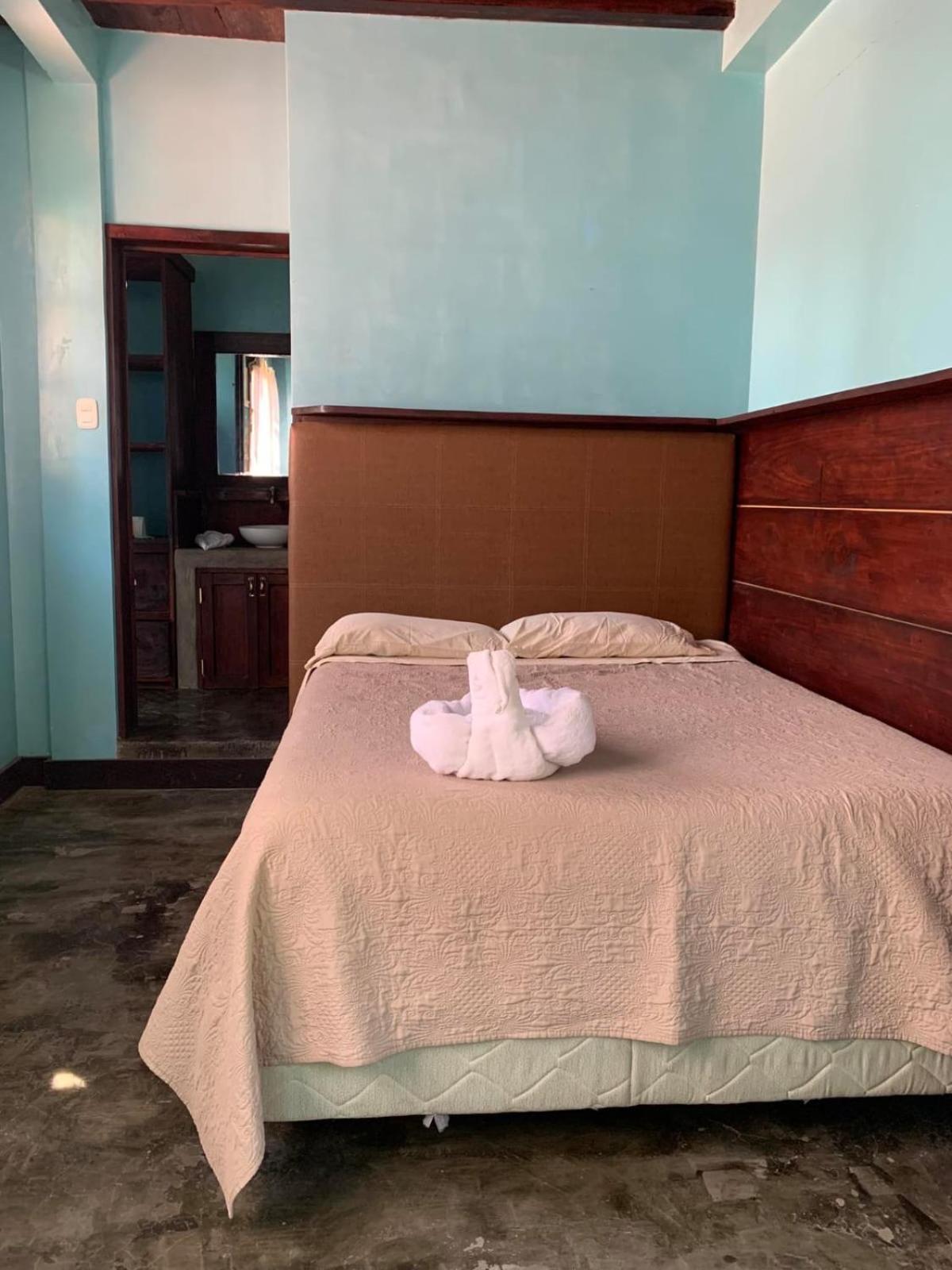 Deluxe Queen Room photo 2