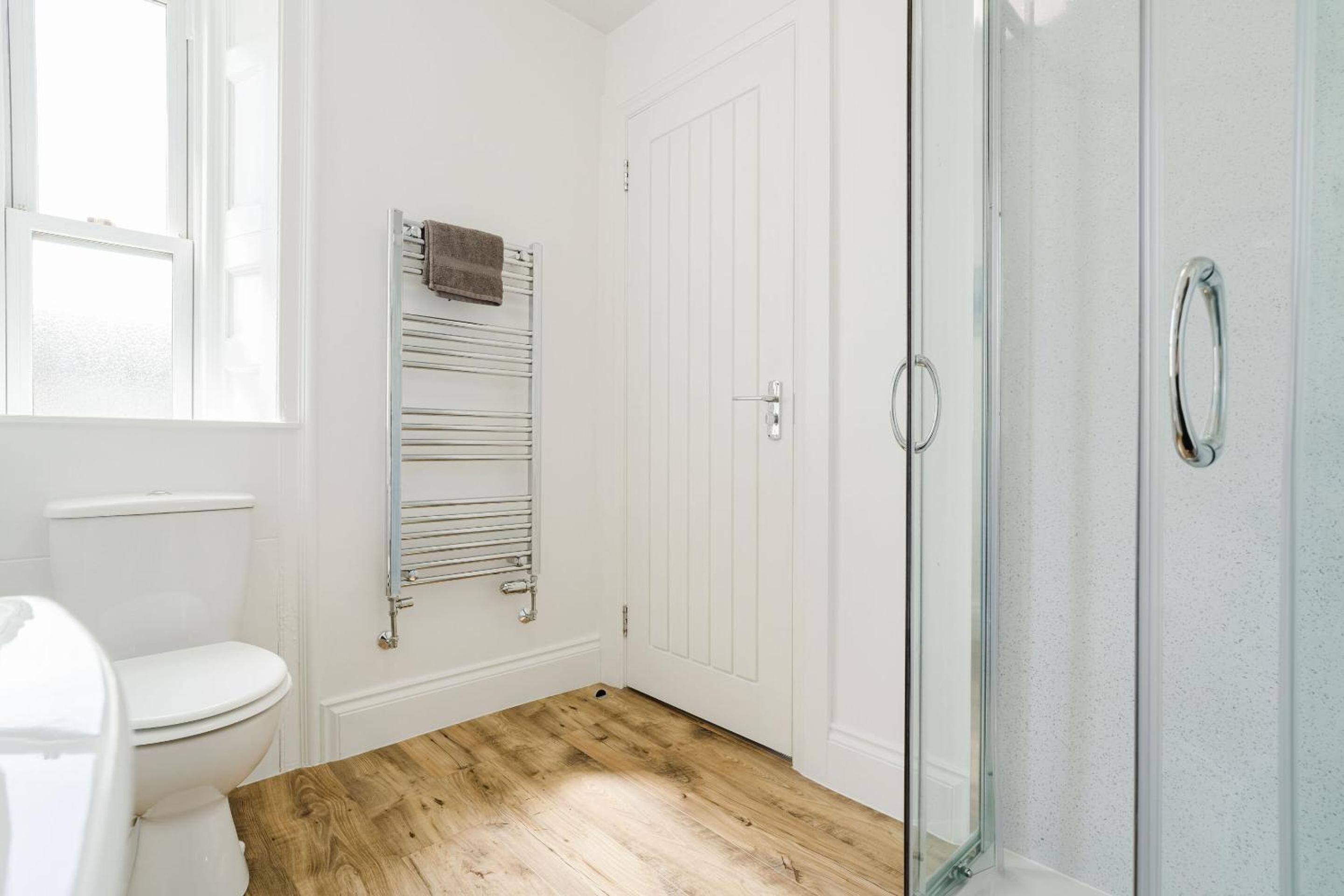 Triple Room with Shower - Photo 8