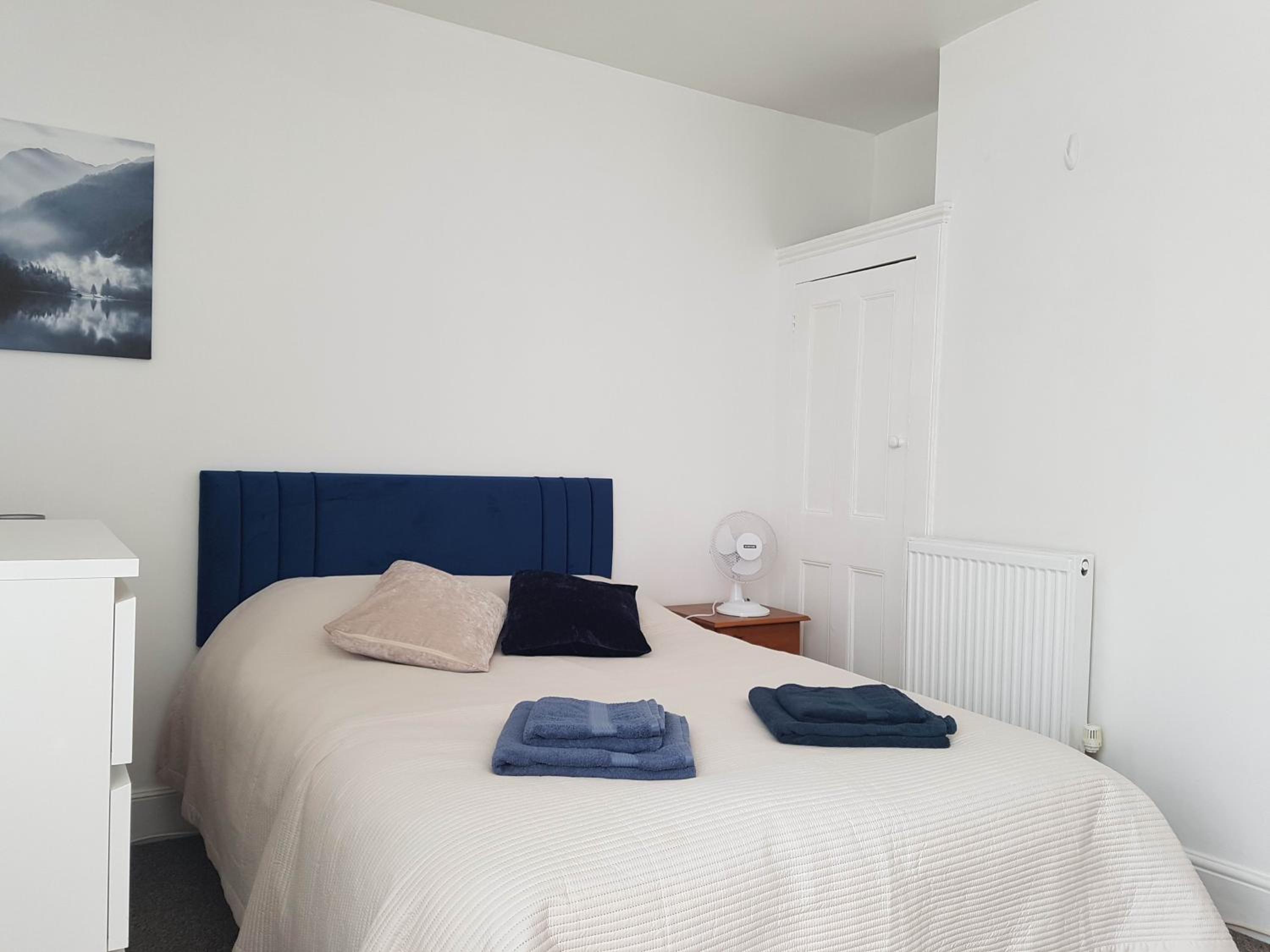 Three-Bedroom House photo 1
