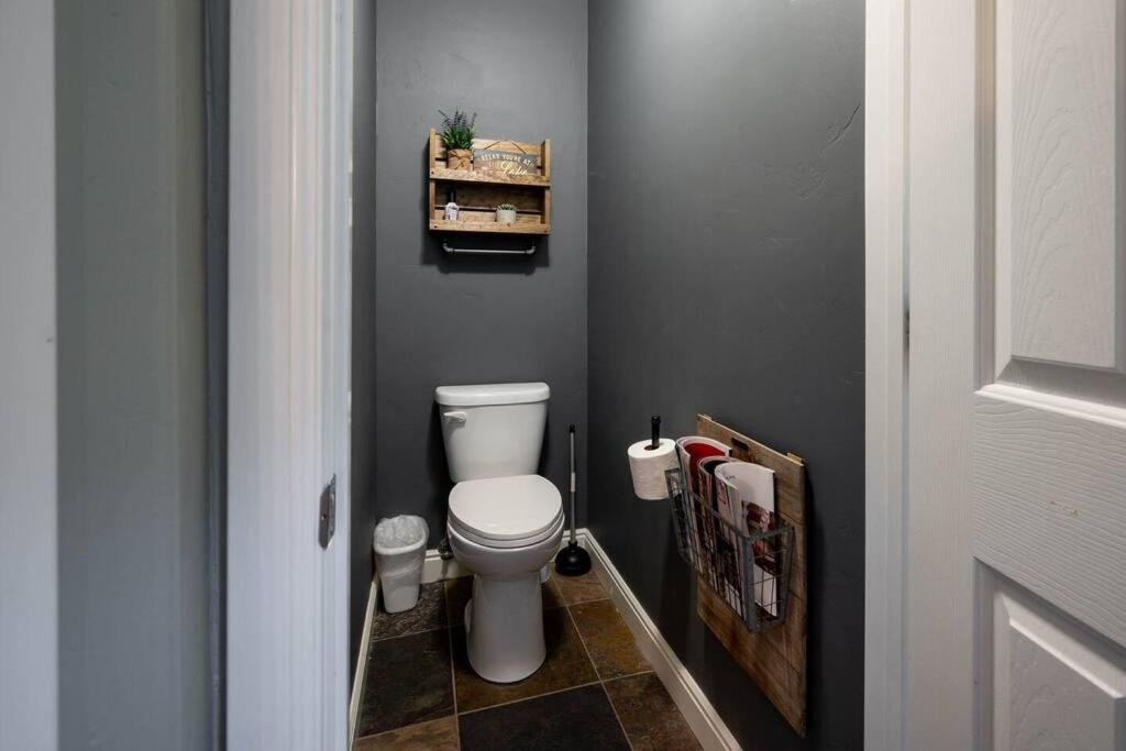 One-Bedroom House photo 3